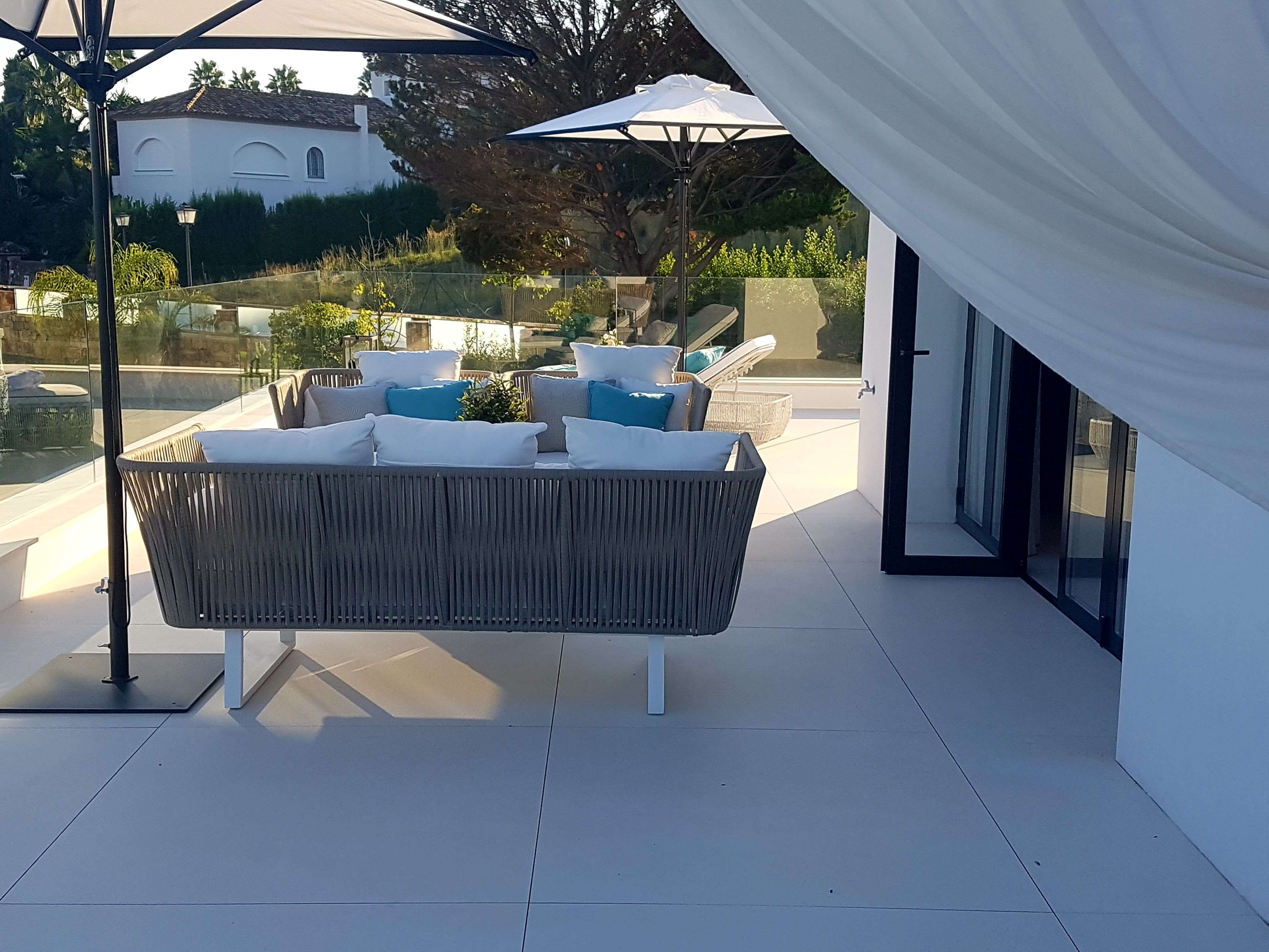 Salon de jardin en aluminium et cordes collection Sienna par G&G Italia