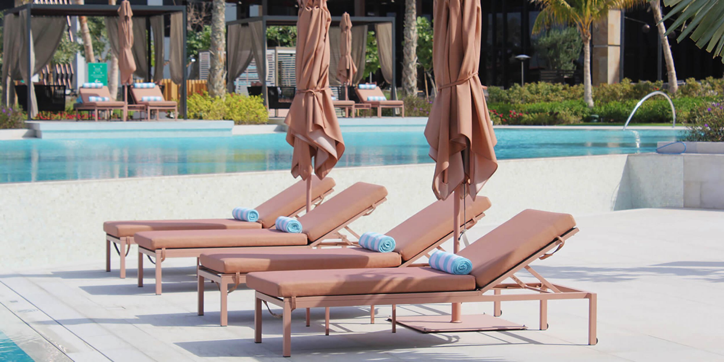 Transat en aluminium thermolaqué collection Landscape par Kettal à Toulon