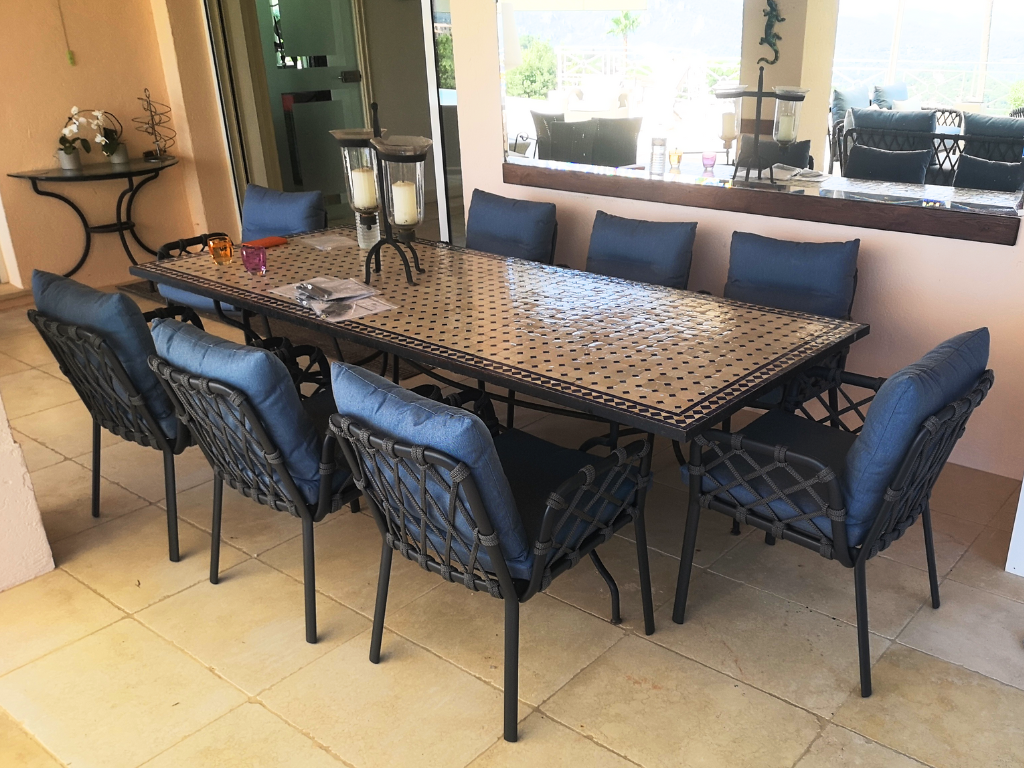 Chaises de repas collection Caro par Solpuri