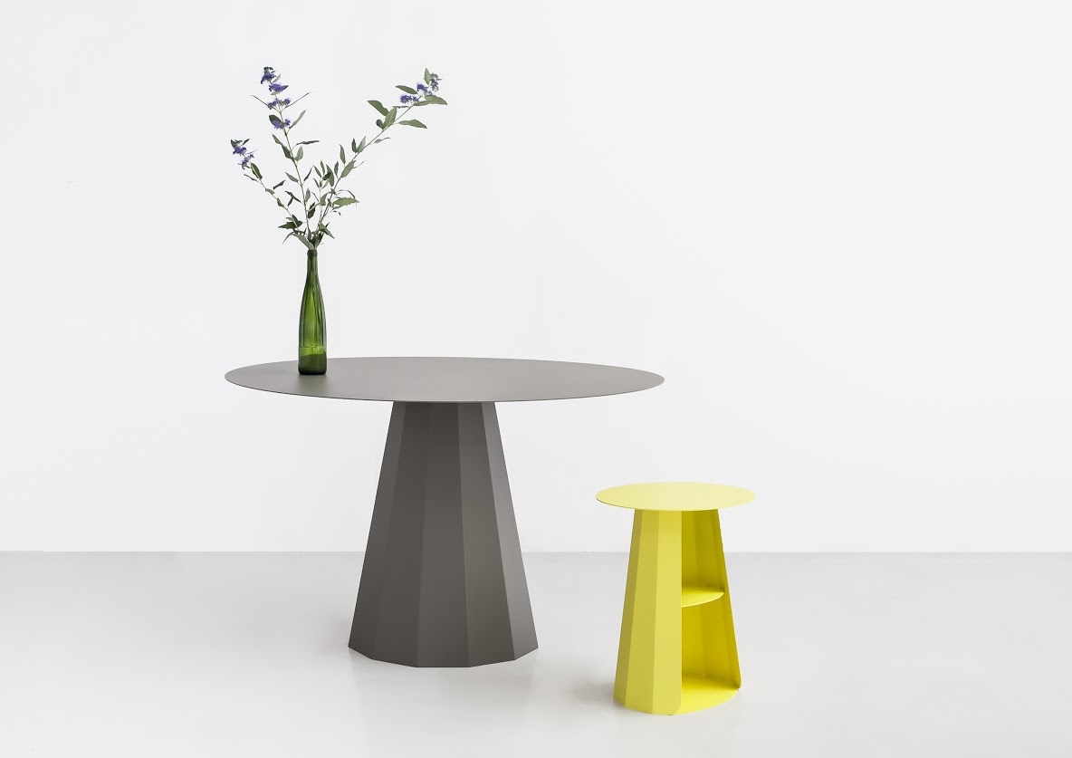 Tables de repas et table de chevet de la collection Ankara par Matière Grise à Nice