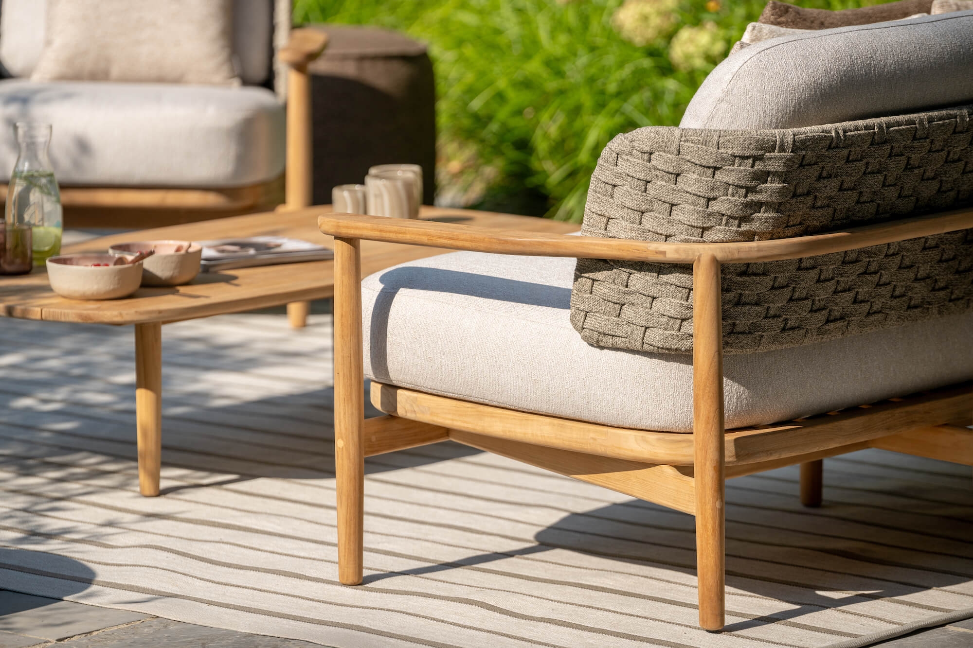 Canapé en teck et en corde collection BOHO à Cannes