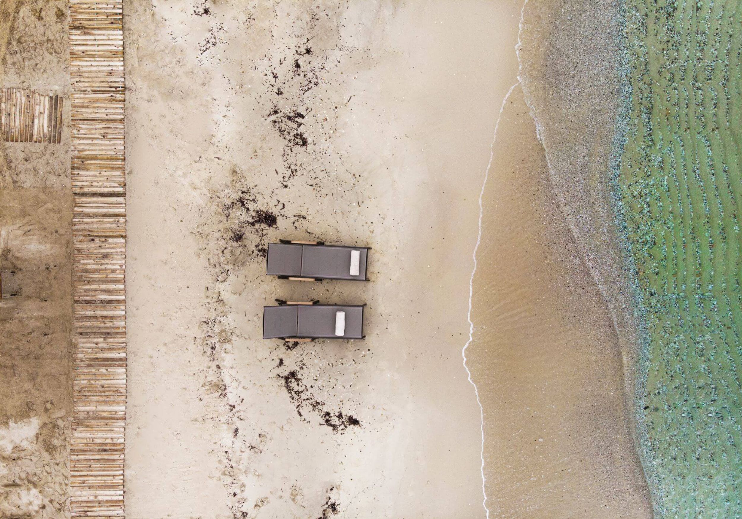 Vue du ciel du transat Amelia par Jati&Kebon à Nice