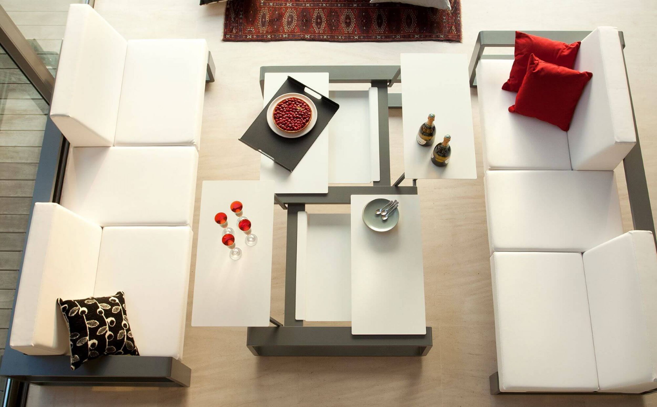 Canapé de jardin multifonction modulable et confortable collection Kama par Ego Paris à Paris