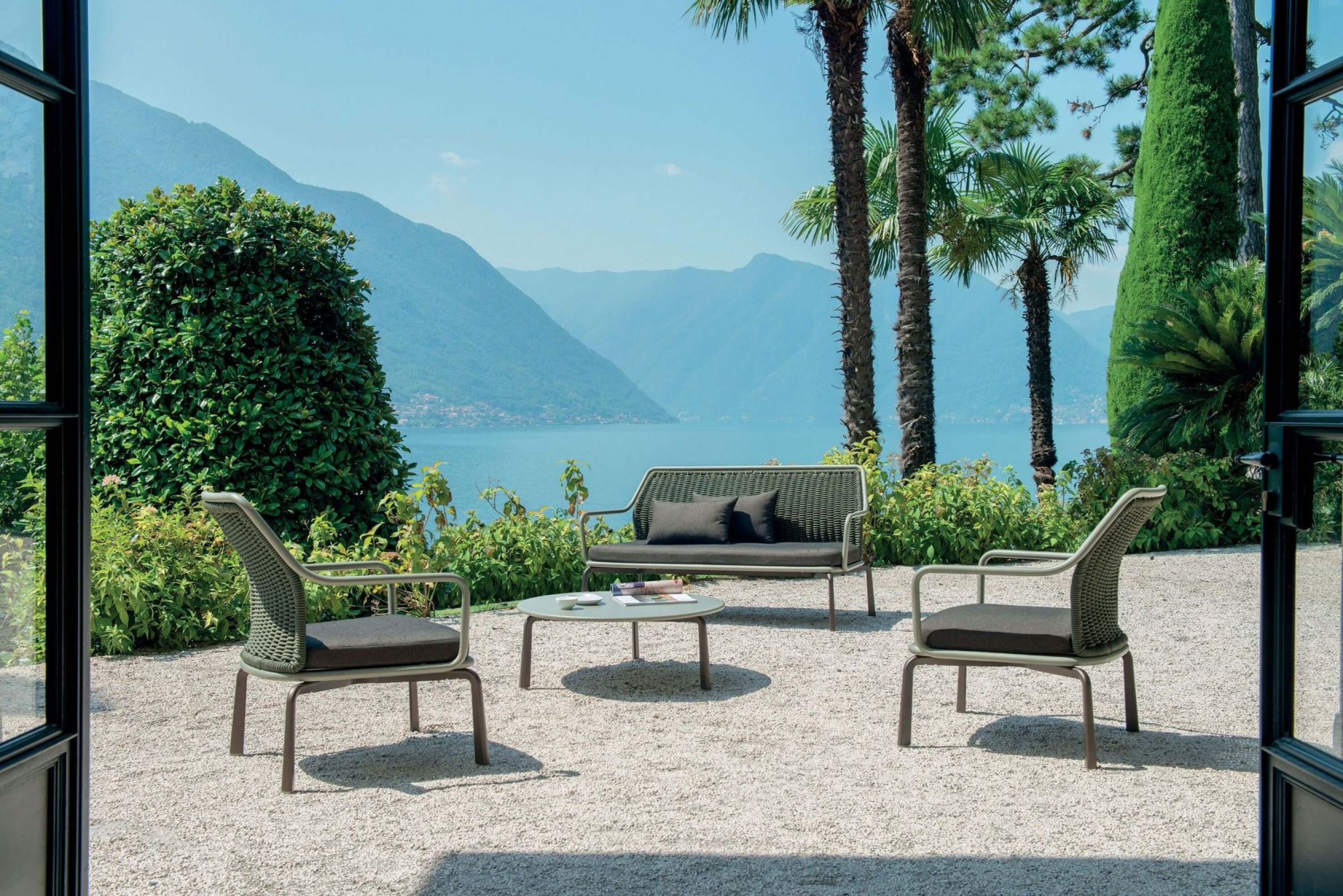 Canapé de jardin contemporain avec cordage collection Cross par Emu à Bordeaux