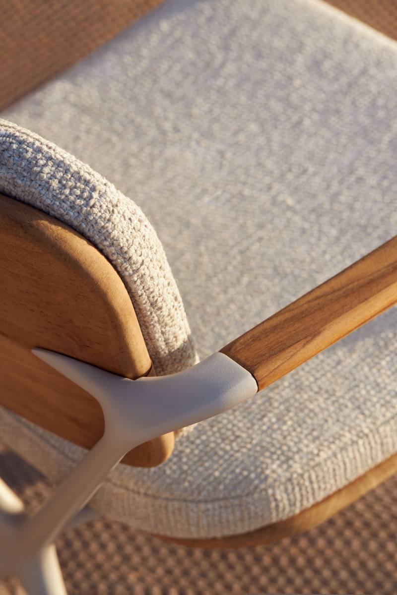 Fauteuil de repas à deux cadres collection Exes de Royal Botania à Antibes