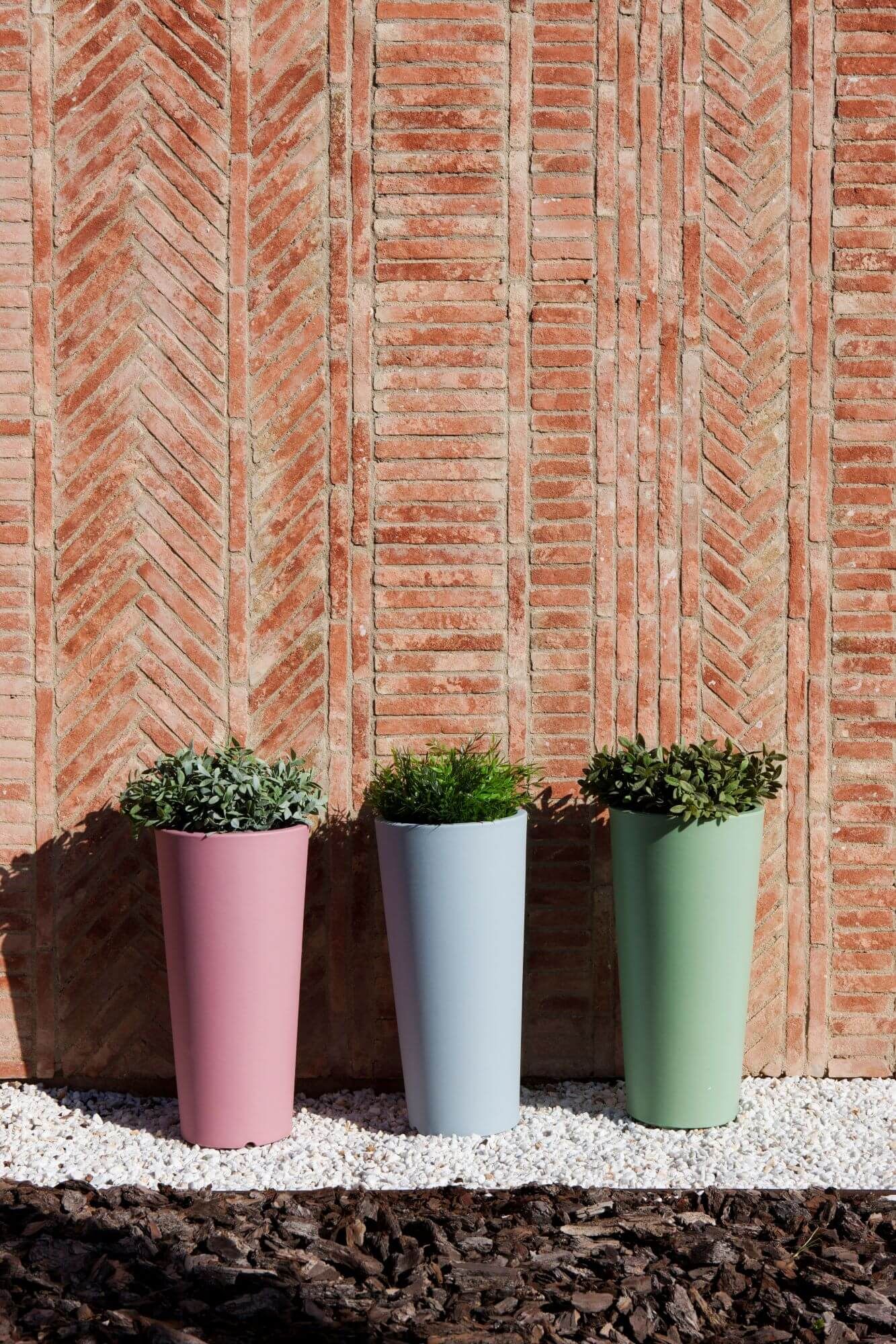 Pot cylindrique haut à fonction lumineuse collection Ficus par New Garden à Bordeaux