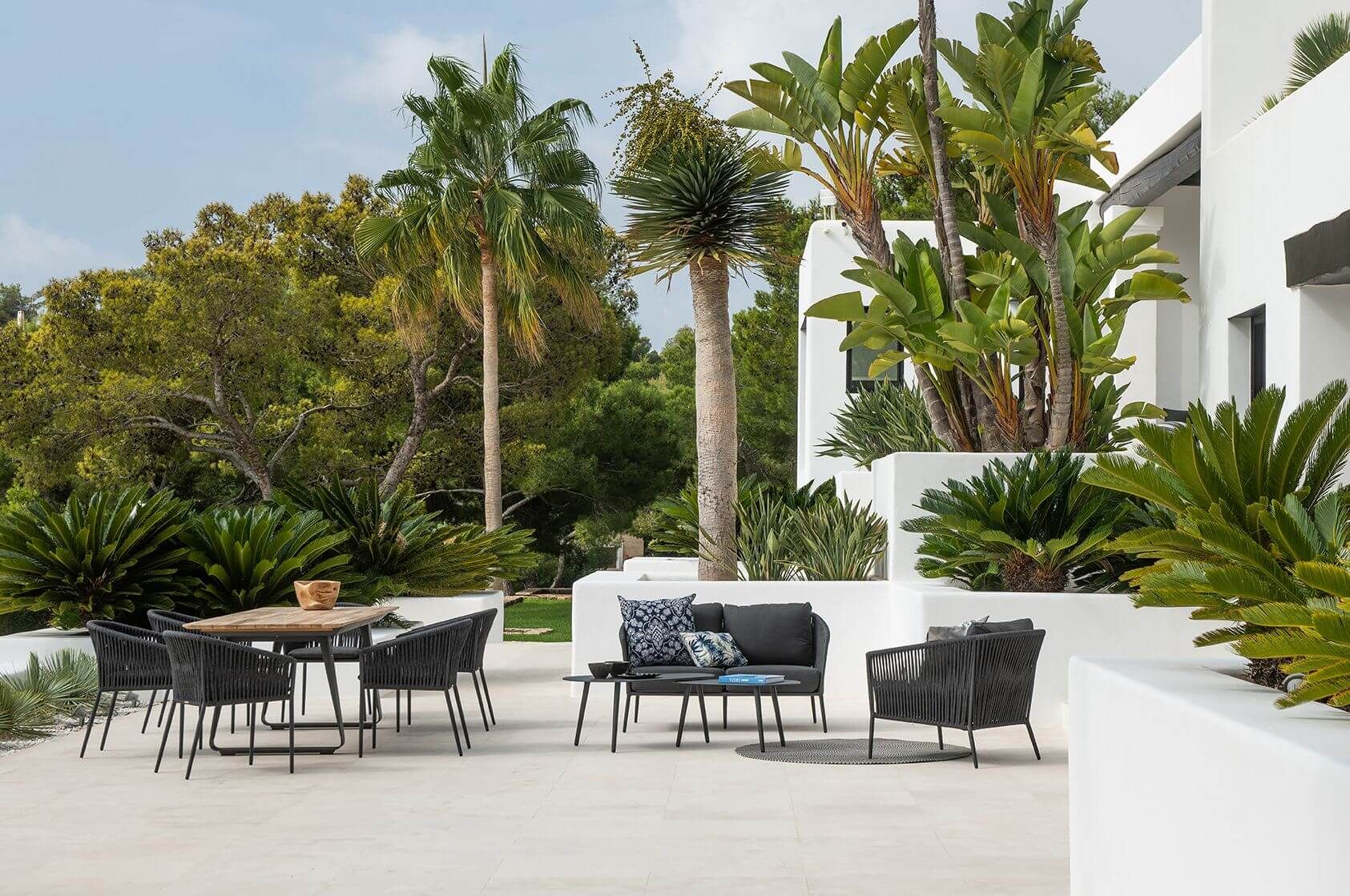 Canapé de jardin 2 places en cordes tressées collection Fortuna Ropes à Paris