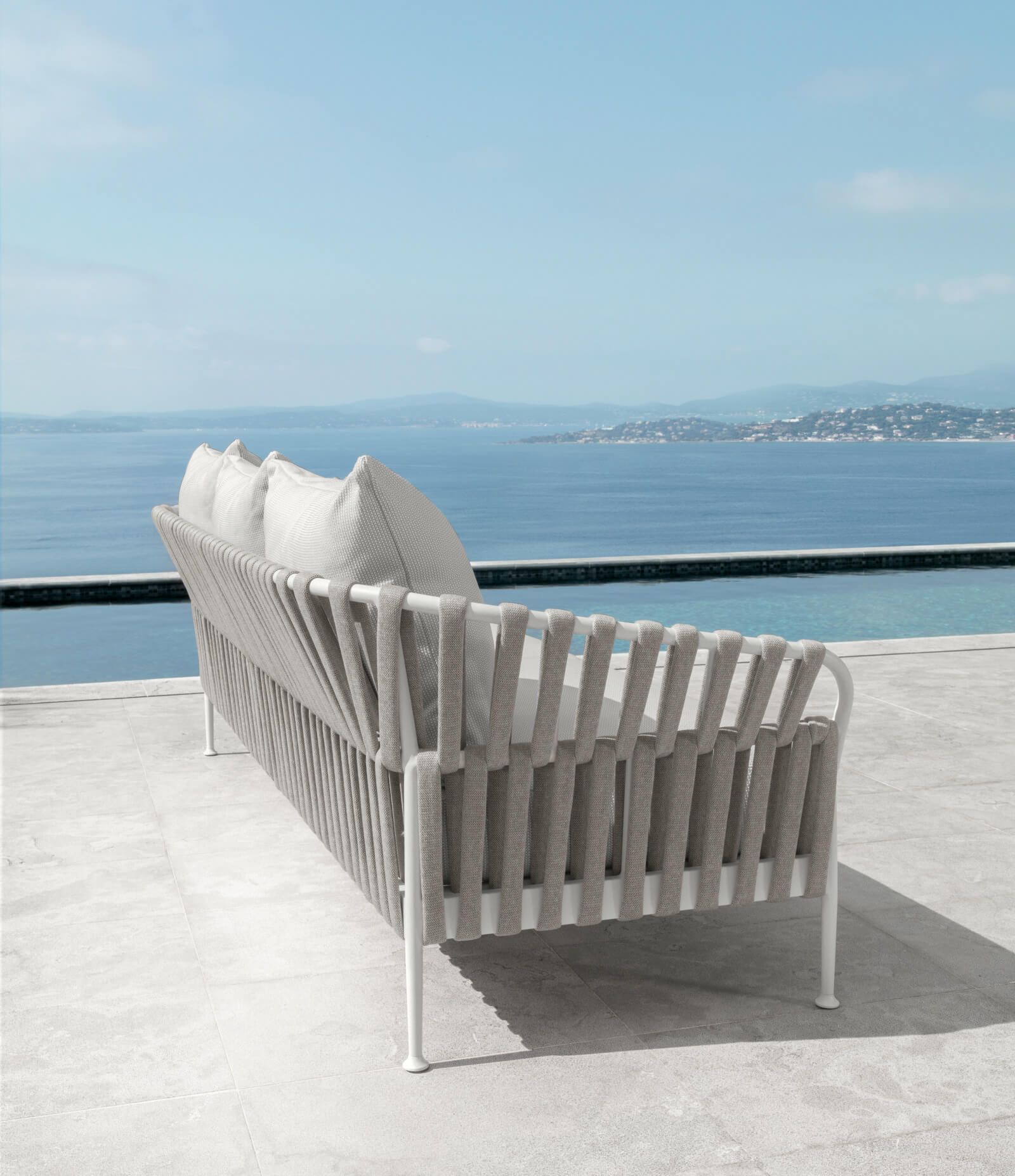 Canapé de jardin 2 à 3 places avec cordage collection Frame par Talenti à Biarritz