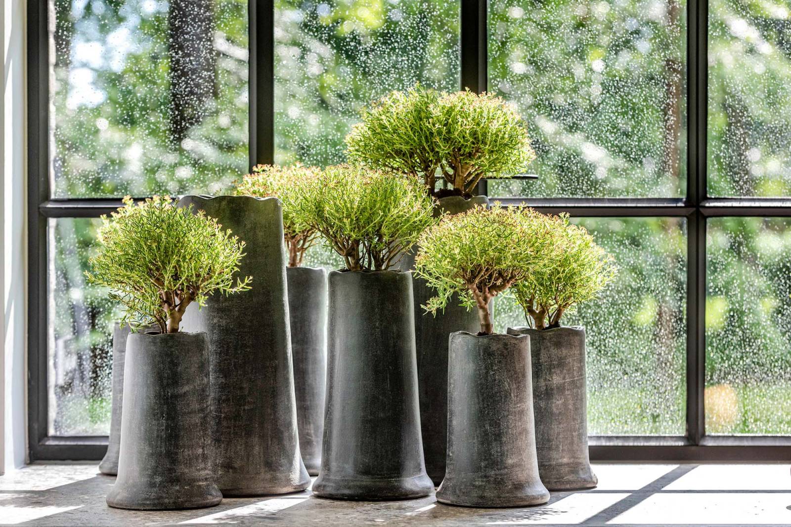 Vases collection Nikki Médium et Large par Gommaire à Cannes