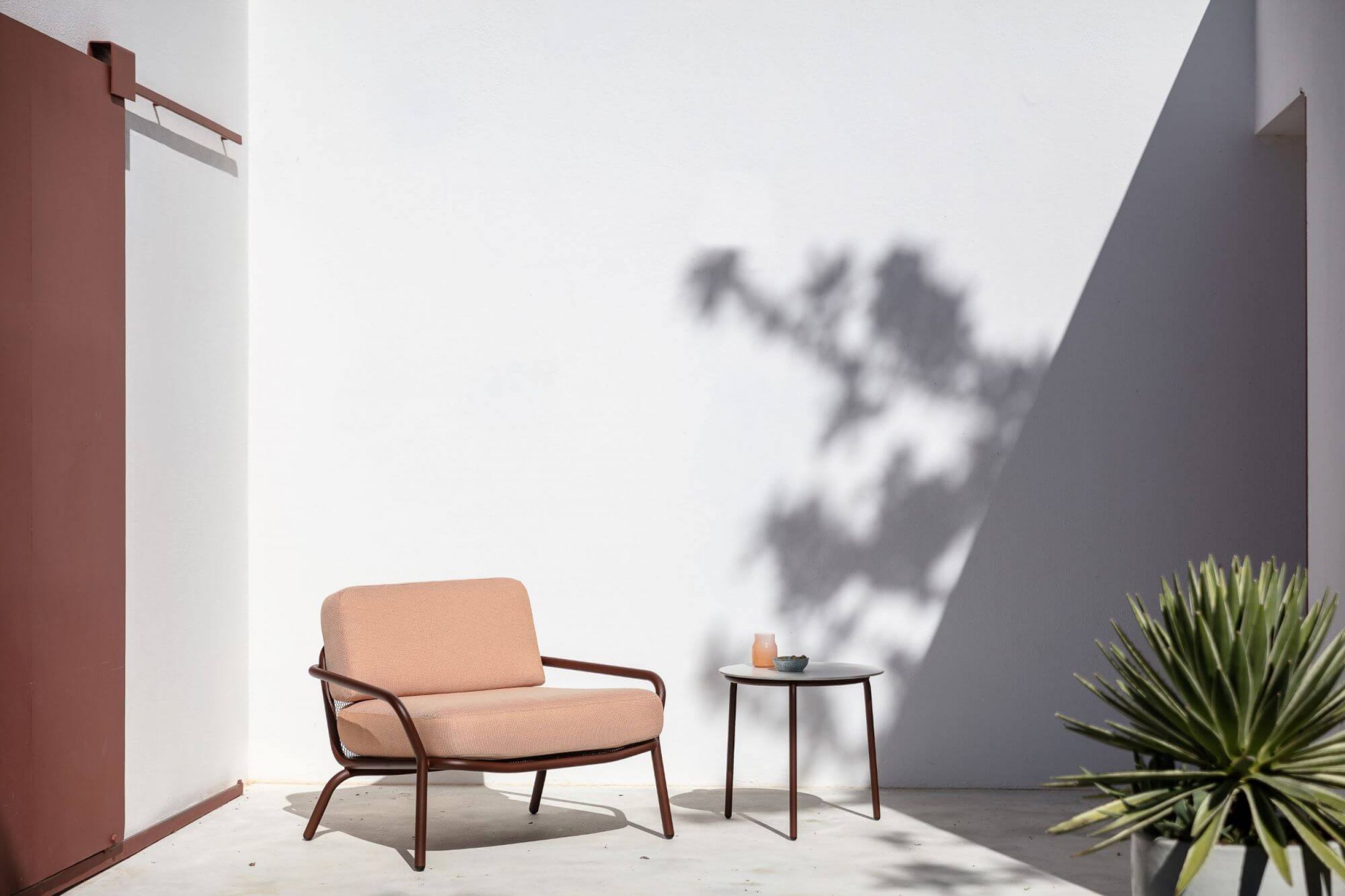 Fauteuil d'extérieur en inox collection Starling par Todus à Genève