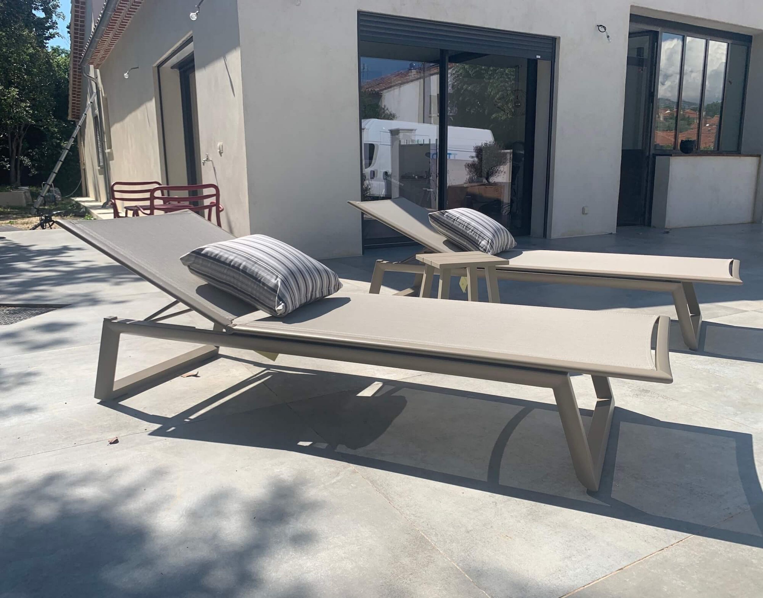 Bain de soleil de qualité reglable à Lyon