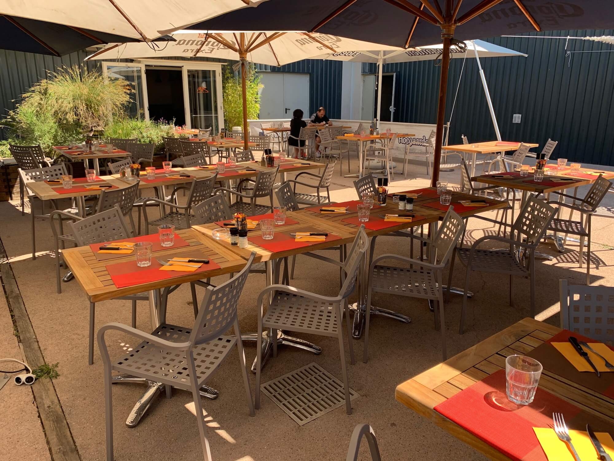 Chaise de repas pour restaurant vermobil à Biot