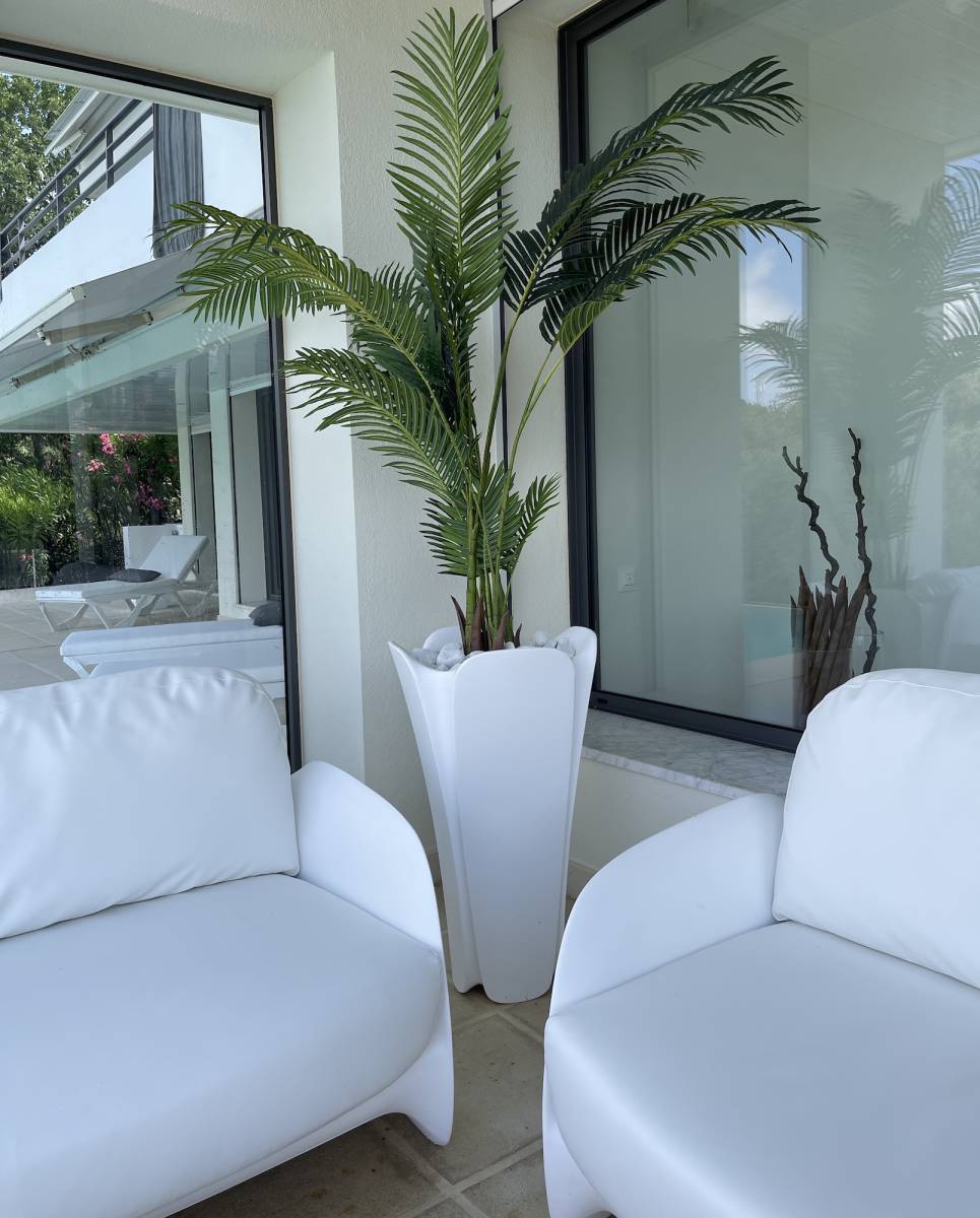 Aménagement extérieur de la terrasse d’un particulier à Villefranche-sur-Mer