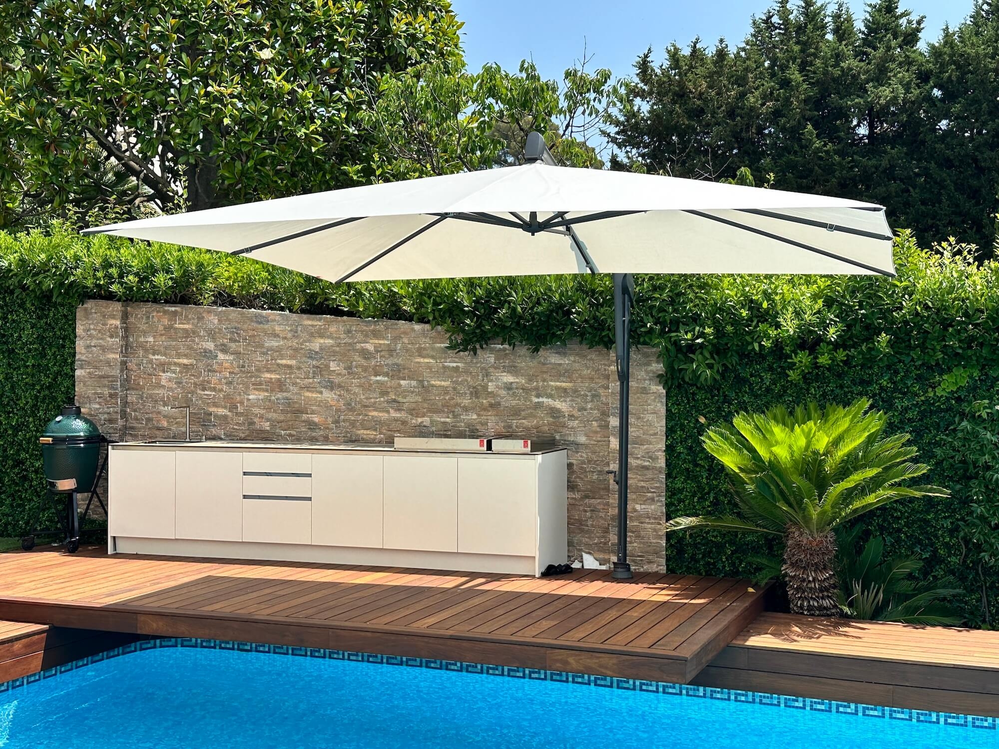 Cuisine extérieure modulable selon vos envie LISA à Antibes