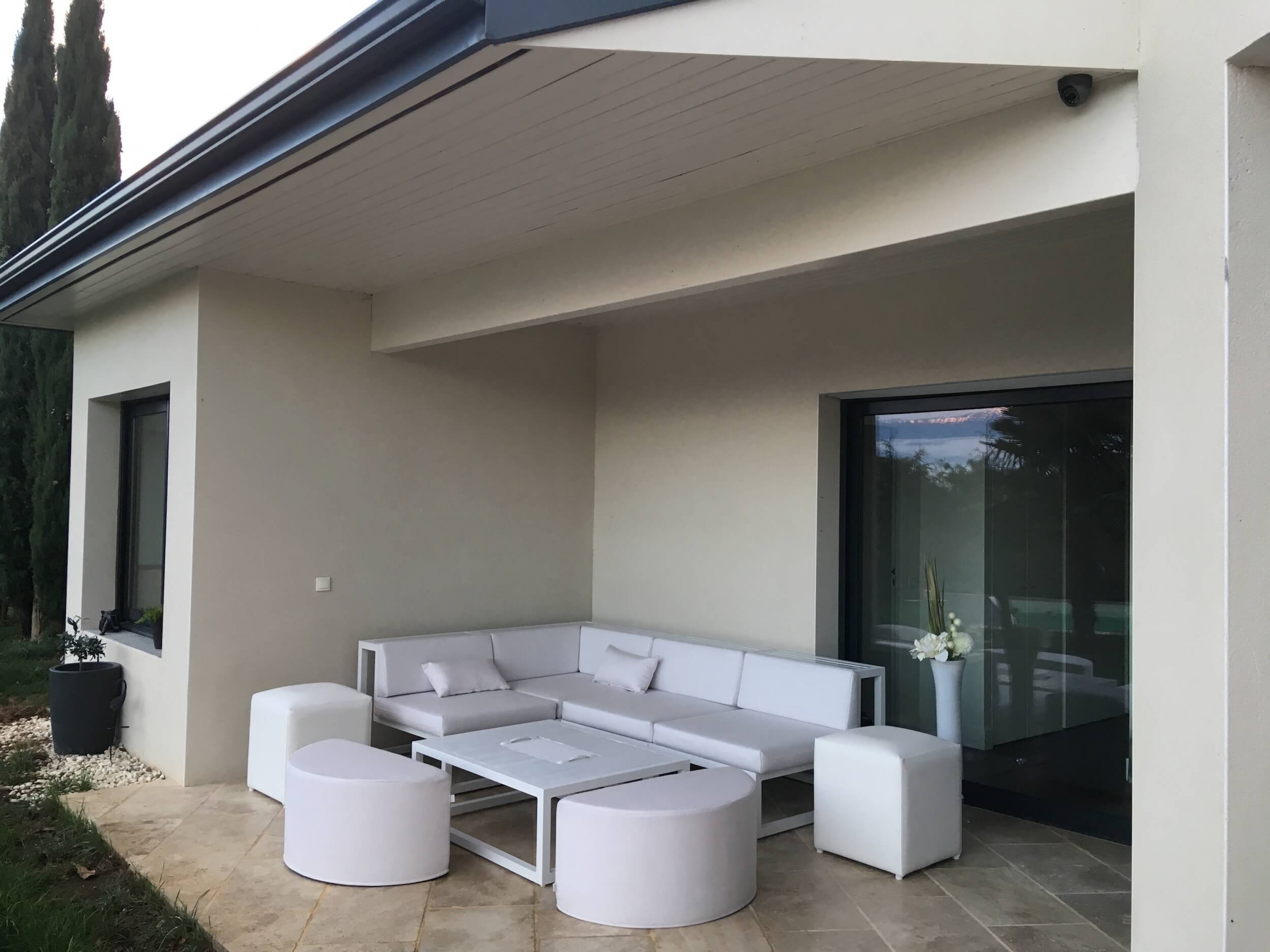 Salon de jardin modulable en tissus SUnbrella blanc à Lyon