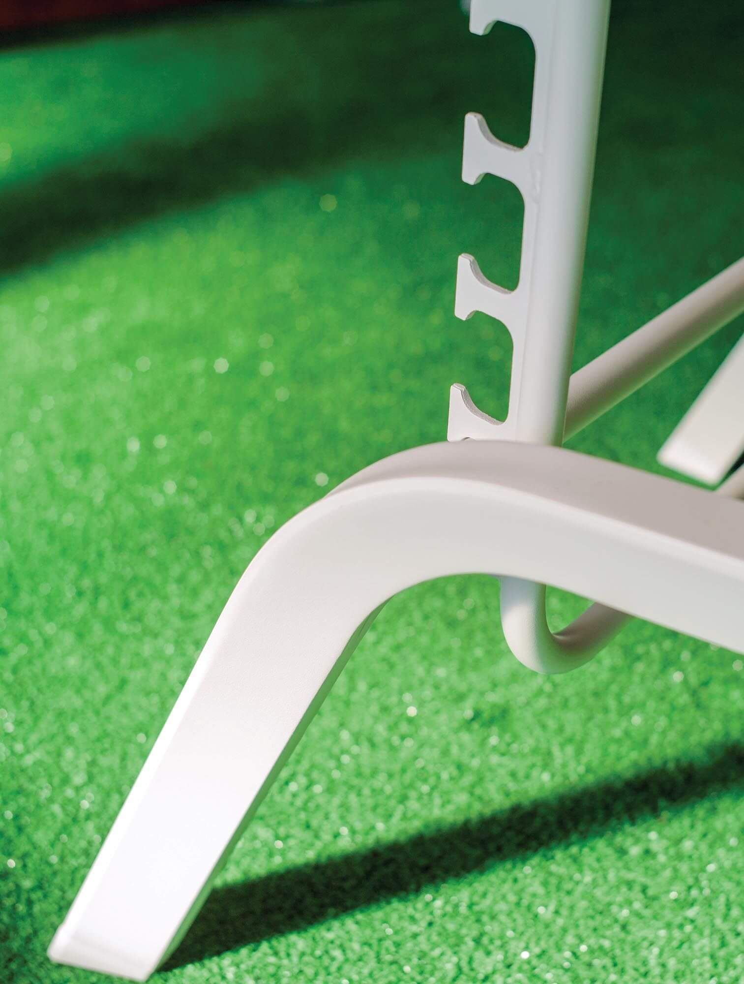 Bain de soleil empilable et réglable en toile PVC collection July par Sélection à Bordeaux