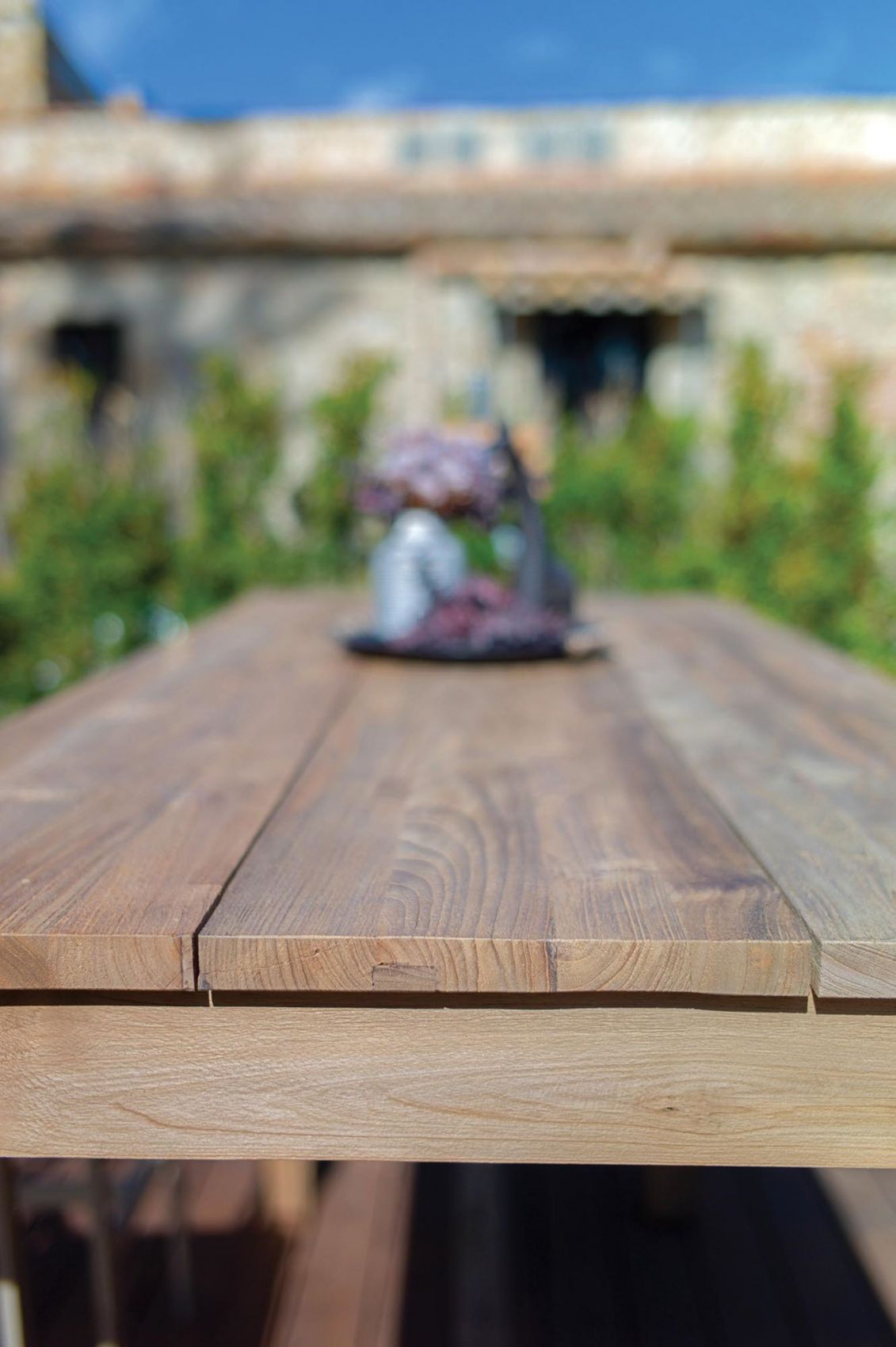 Table haute de repas en teck recyclé collection Kenya à Rennes