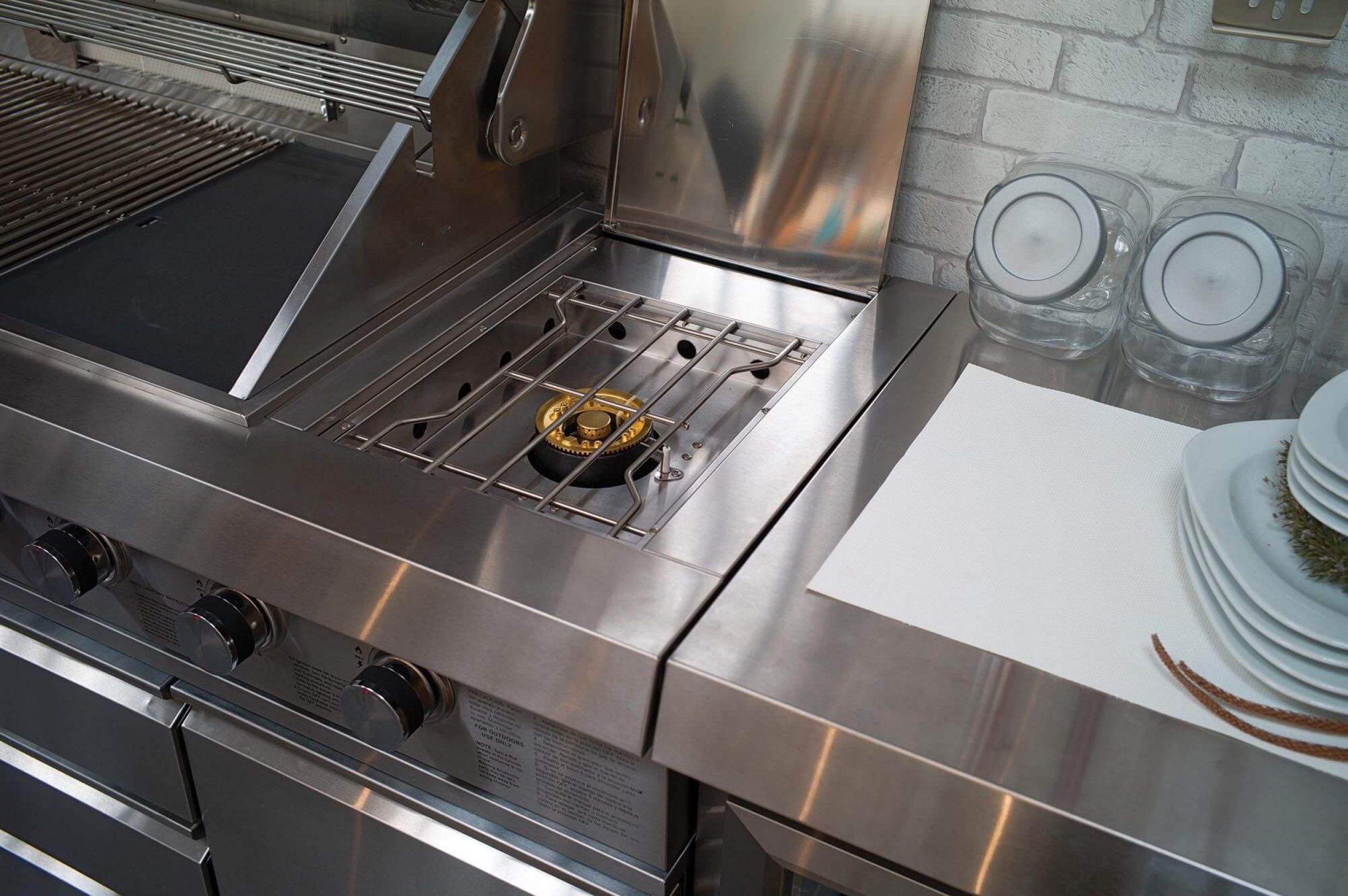 Cuisine d'été en inox collection Kitchen par Selection à Paris