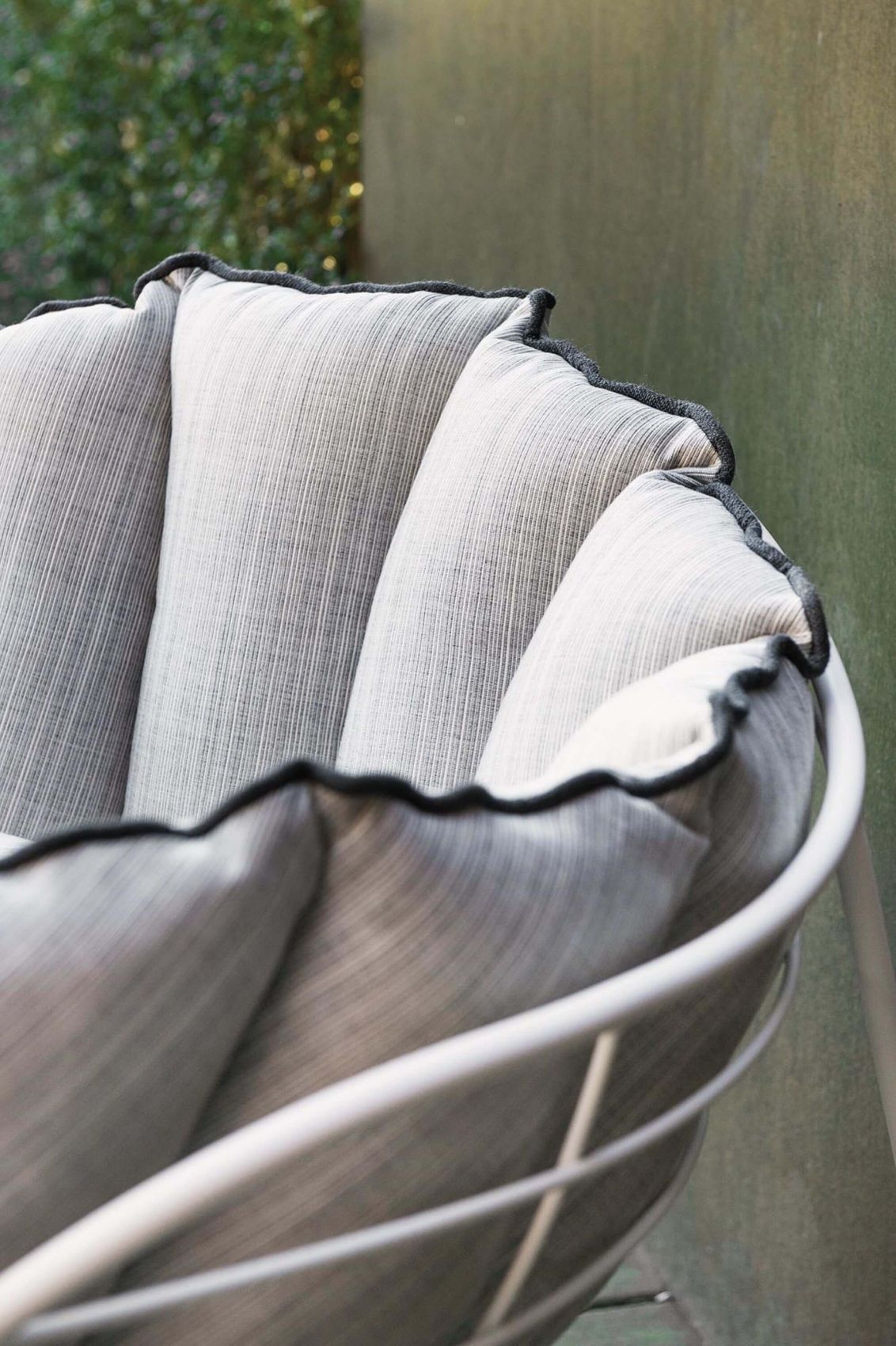 Fauteuil en aluminium et fibre synthétique collection Mars à Lyon