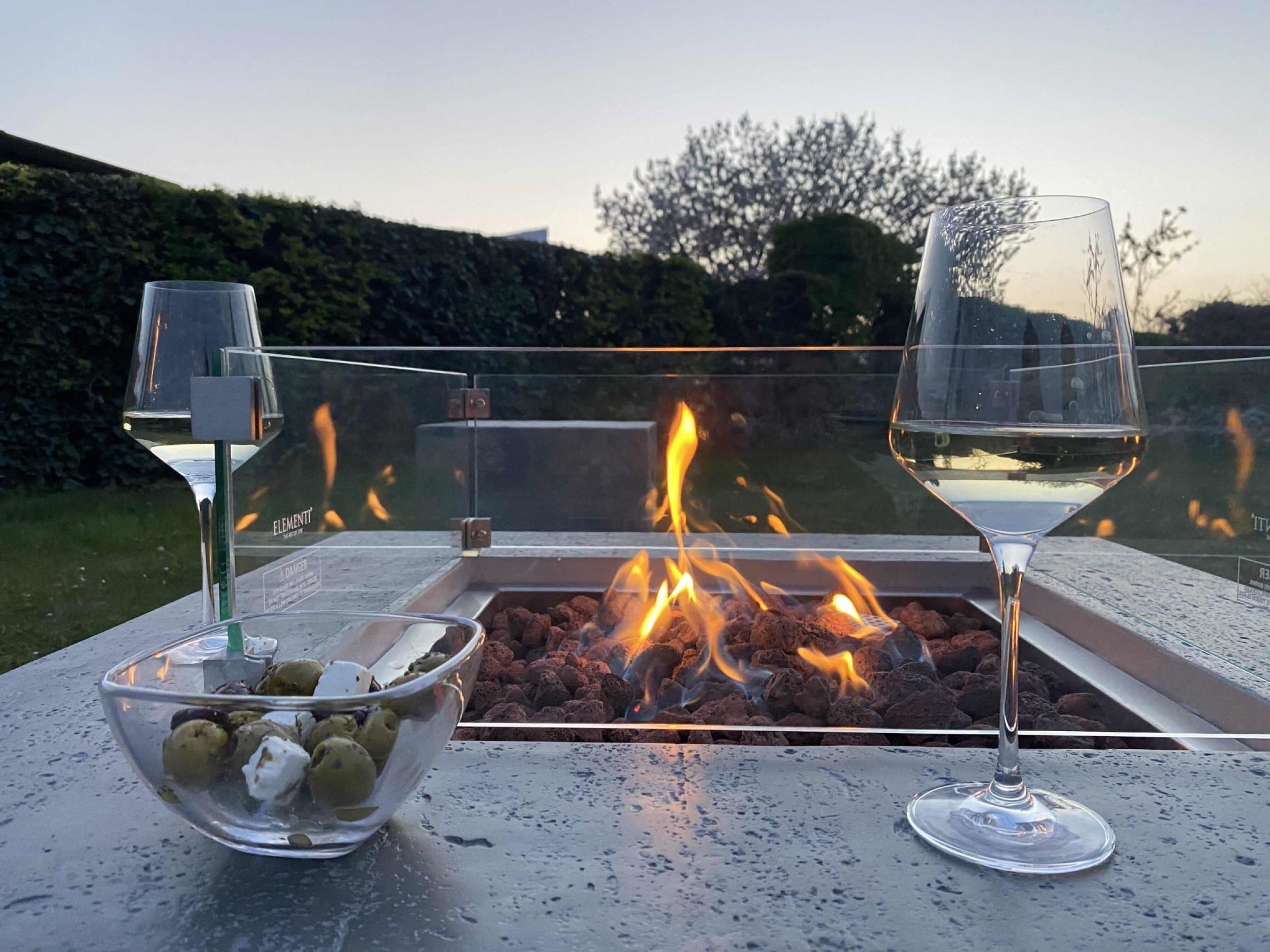 Table de braséro design et innovant collection Manhattan par Elementi à Paris