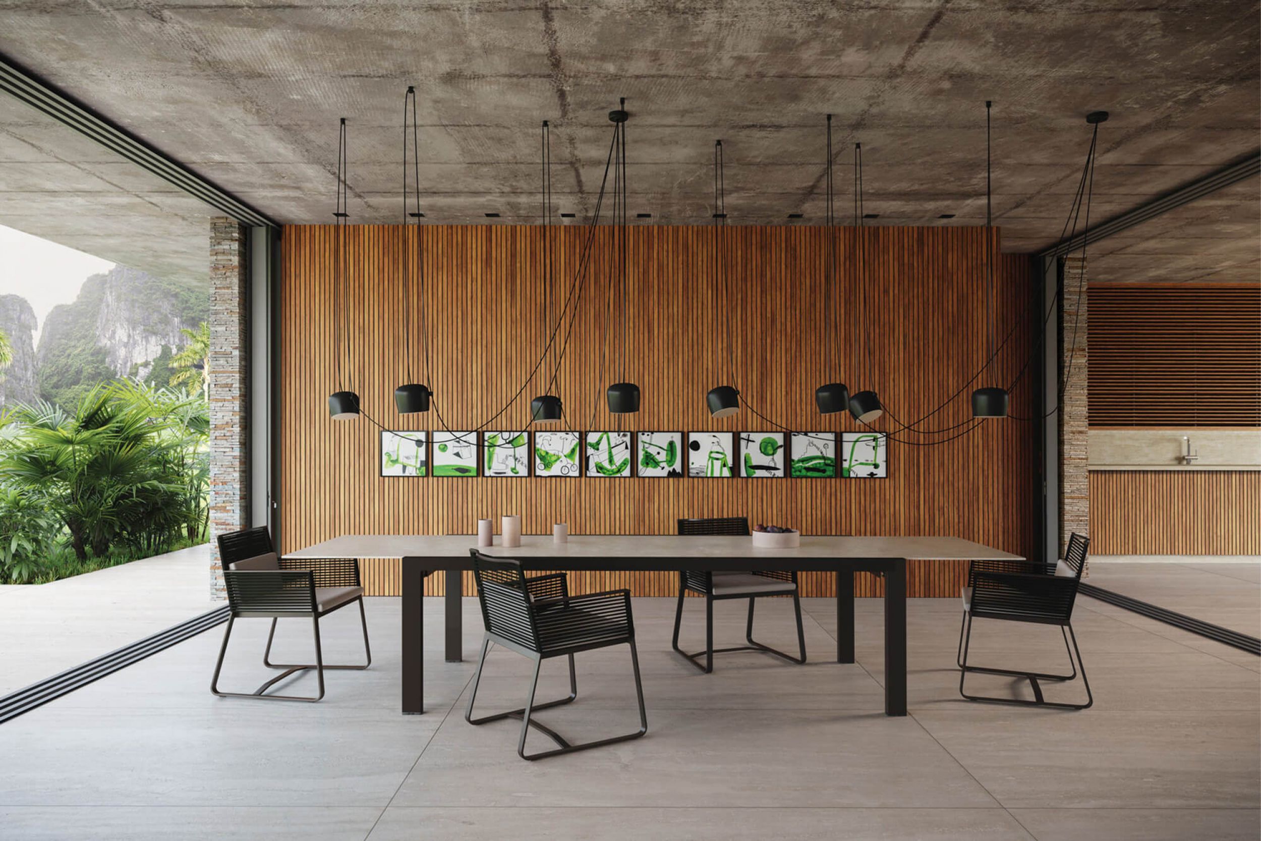 Fauteuil de repas en aluminium thermolaqué au design épuré de la collection Landscape par Kettal  à Toulon