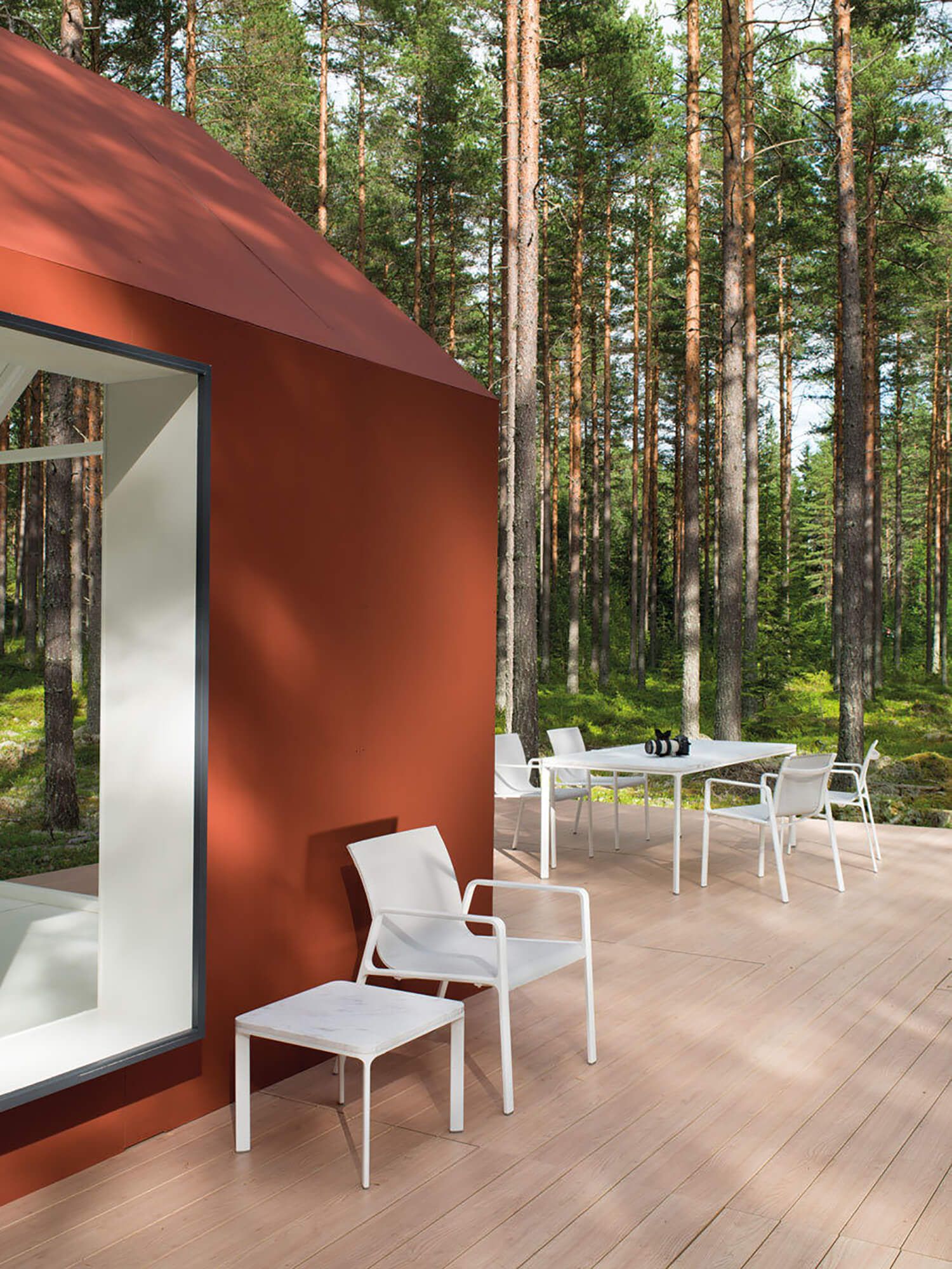 Fauteuil de repas léger et empilable en aluminium thermolaqué collection Park Life par Kettal à Toulouse