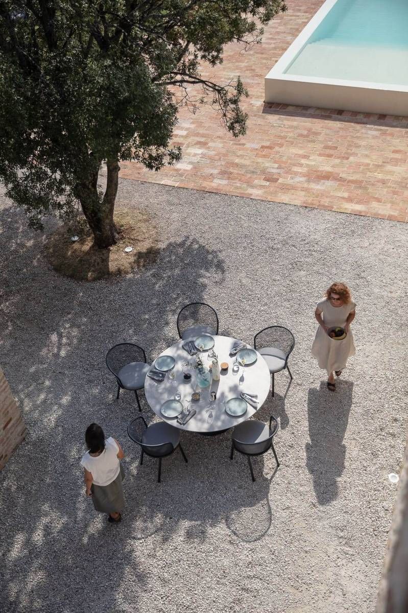 Vue d'au dessus de la chaise avec dossier collection Baza à Bordeaux