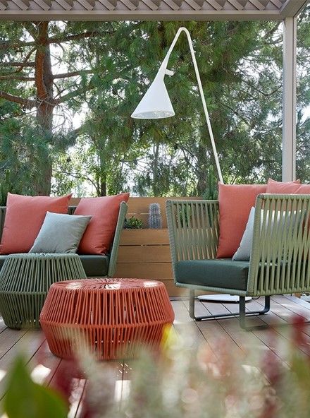 Fauteuil lounge de jardin en cordes tressées collection Bitta par Kettal