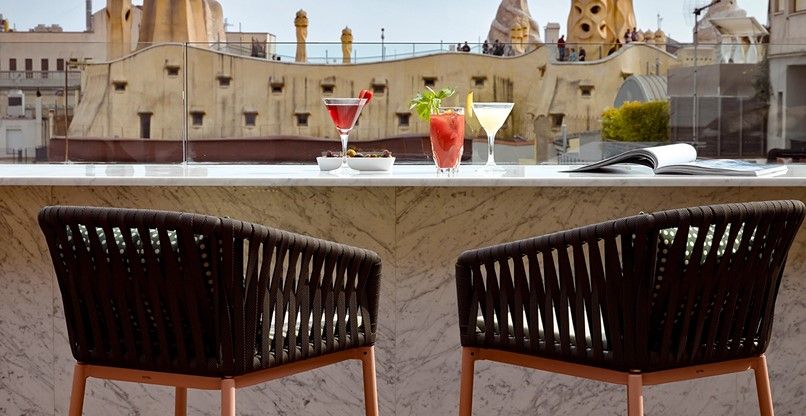 Chaise de bar contemporain en cordes tressées collection Bitta par Kettal à Bordeaux