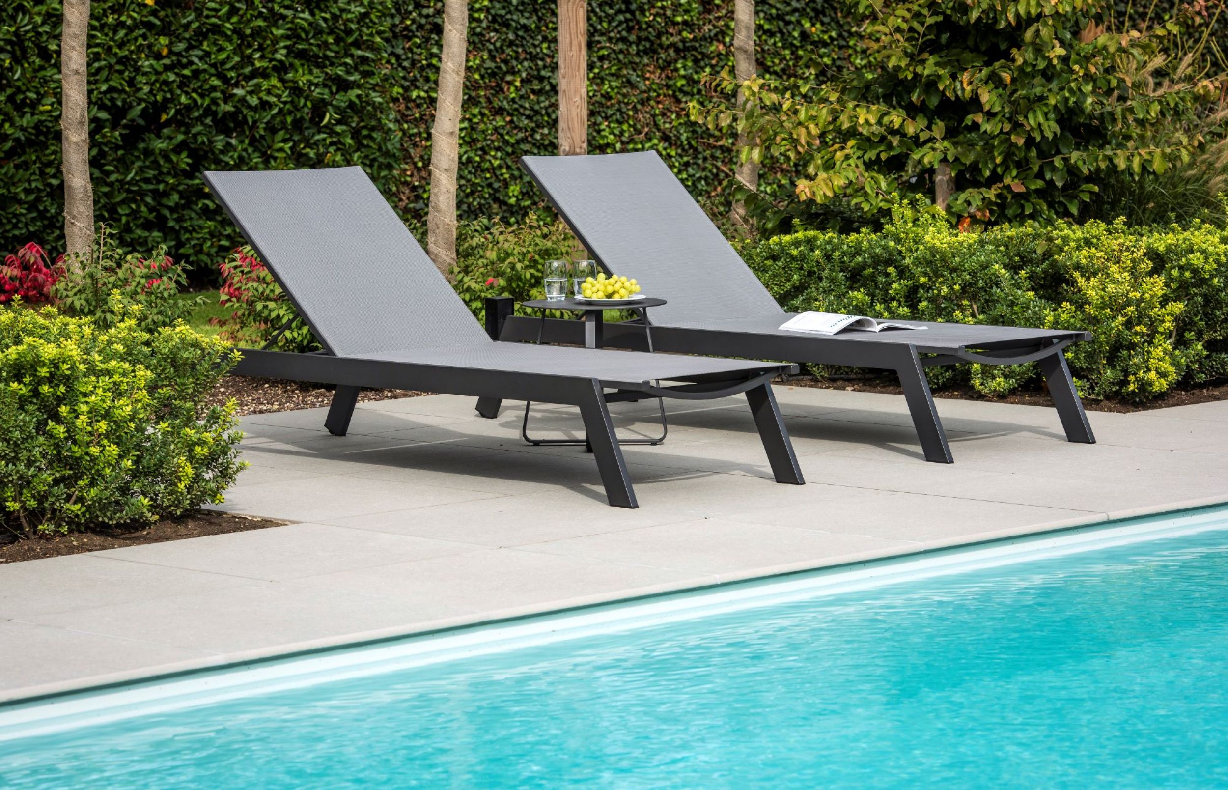 Transat détente aluminium collection Vigo par Jati&Kebon à Lyon