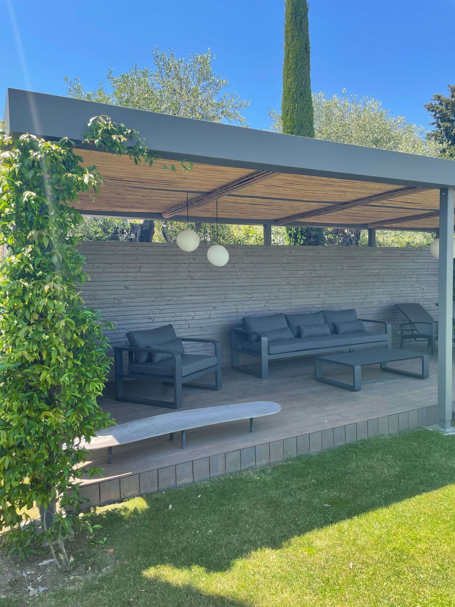 Salon de jardin en aluminium collection Fermo Curve à Nantes