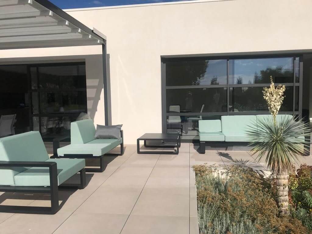 Salon de jardin modulable collection Kama par Ego Paris à Biot