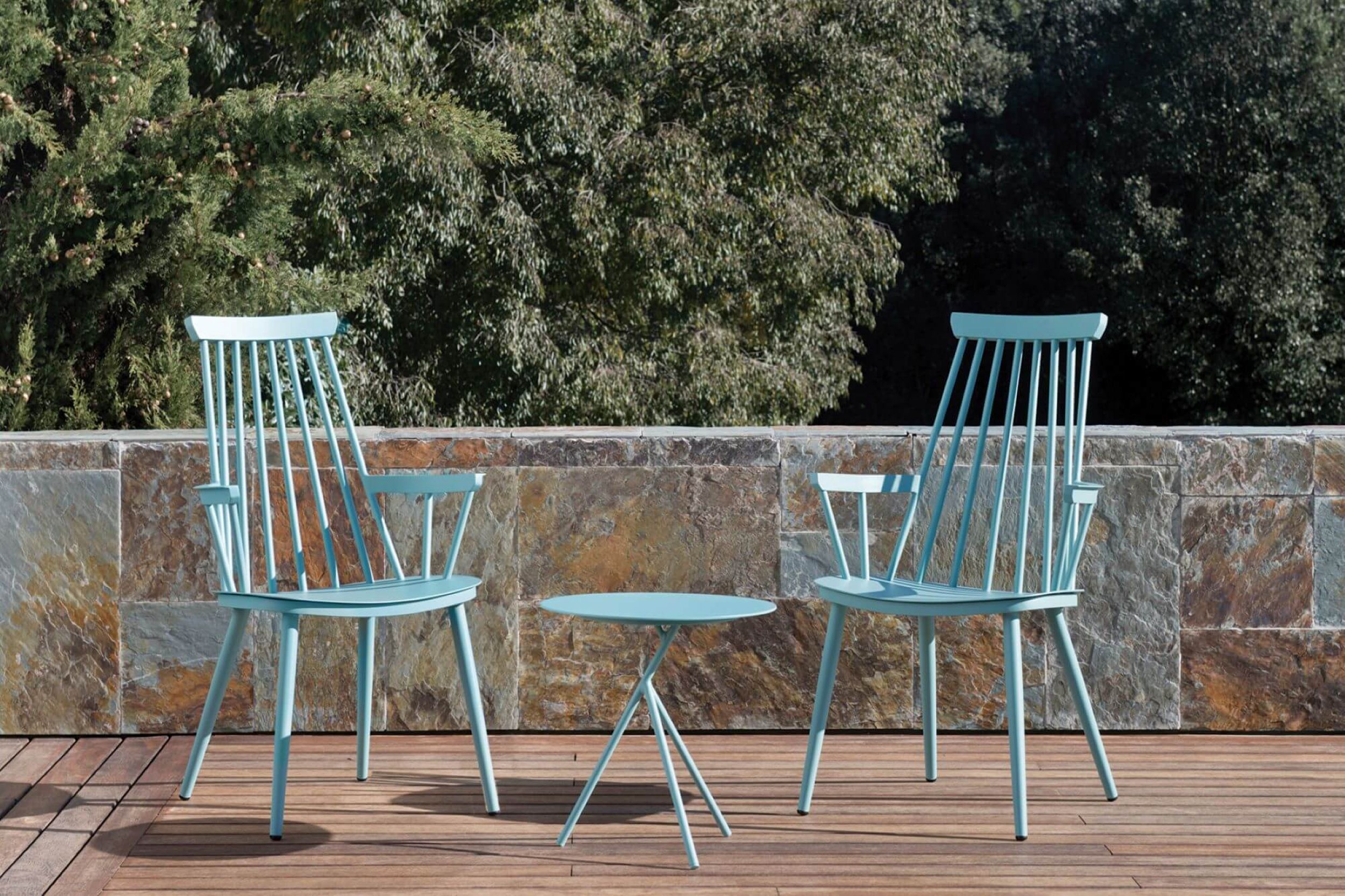 Table basse bleue en aluminium thermolaqué collection Explorer à Nantes