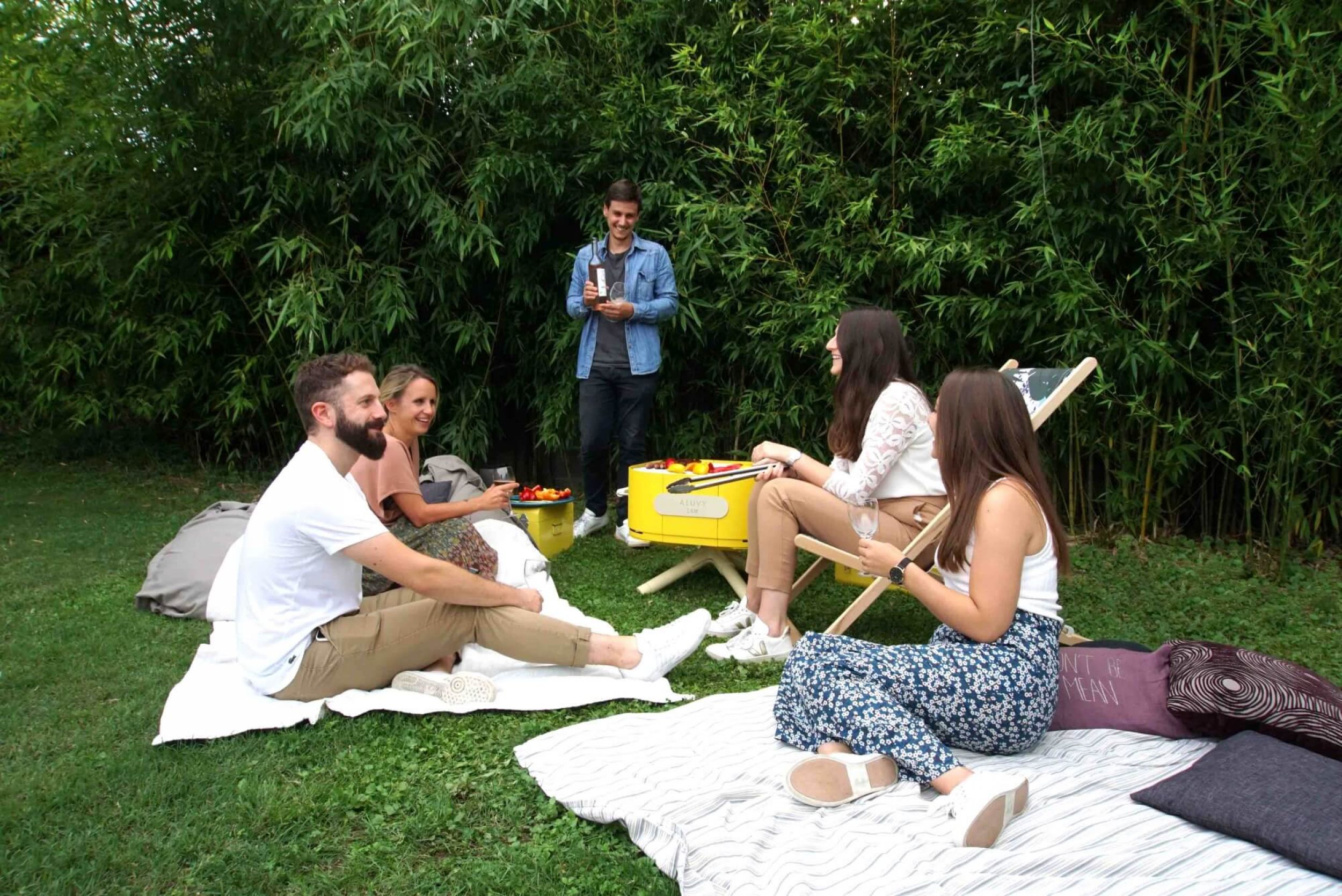 Braséro au charbon design et coloré collection Sam à Eze