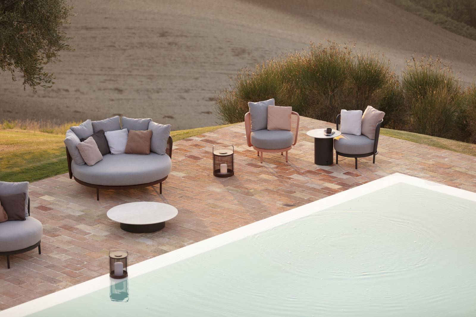 Fauteuil lounge en inox, collection BAZA par Todus