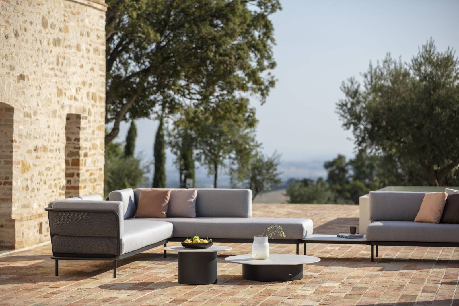 Table basse avec plateau en céramique, collection BRANTA par Todus