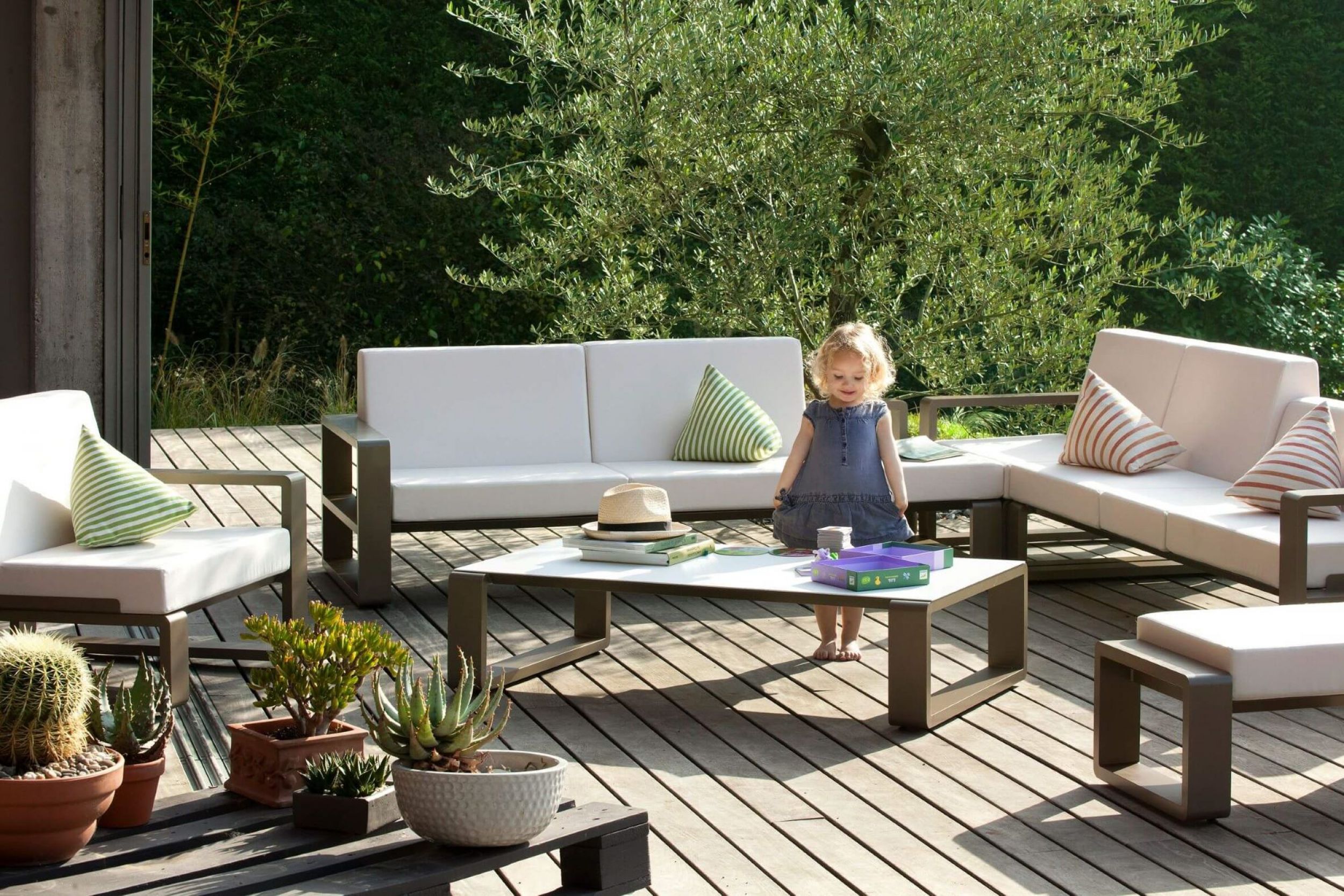 Table basse design collection Kama par Ego Paris à Bordeaux