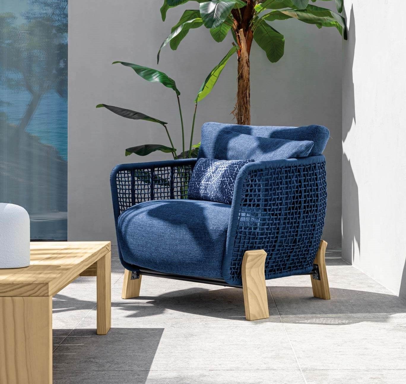 Fauteuil d'extérieur en corde d'extérieur avec structure en bois d'accoya collection Argo par Talenti à Lyon