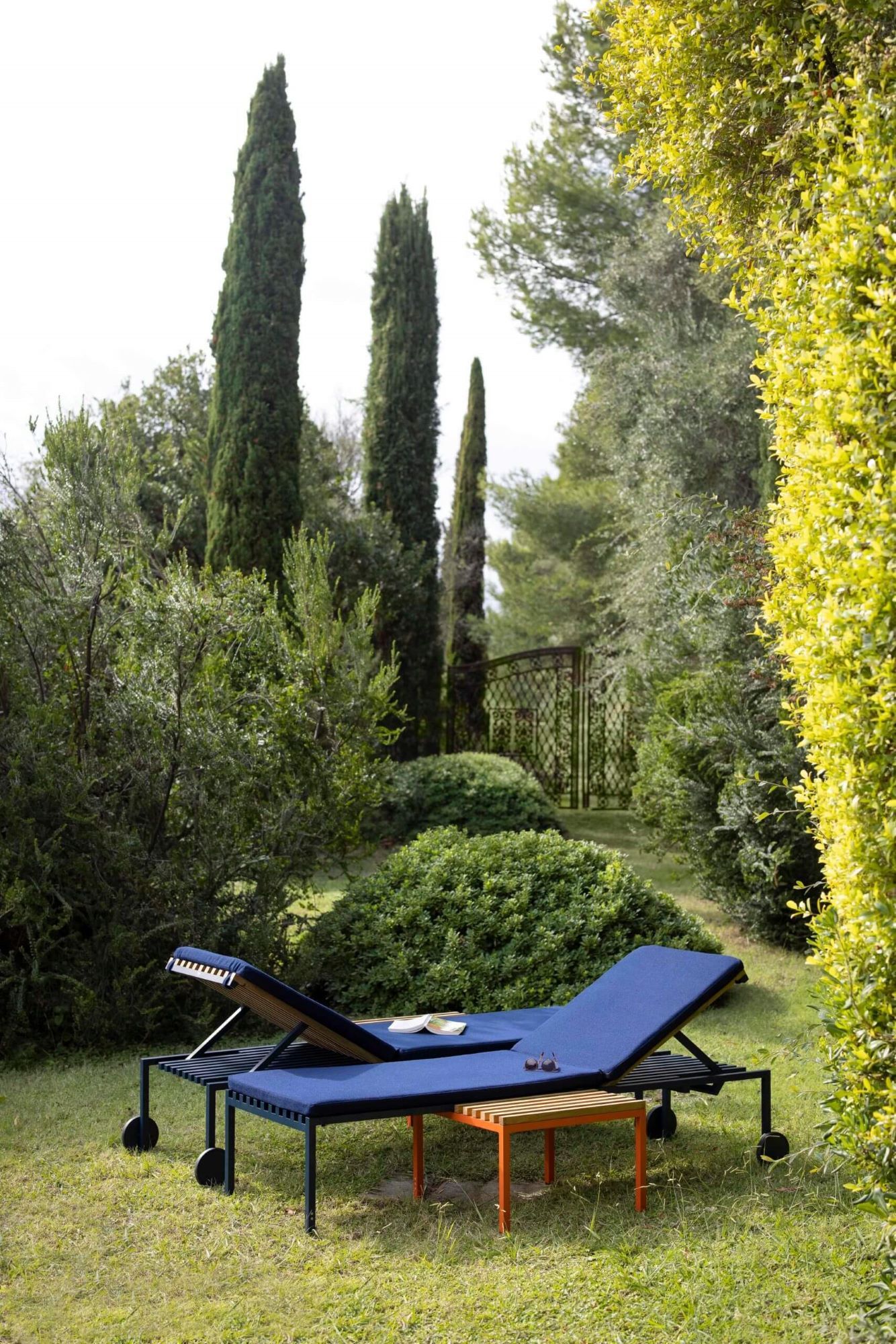 Bain de soleil avec matelas collection Sutra par Ego Paris à Marseille