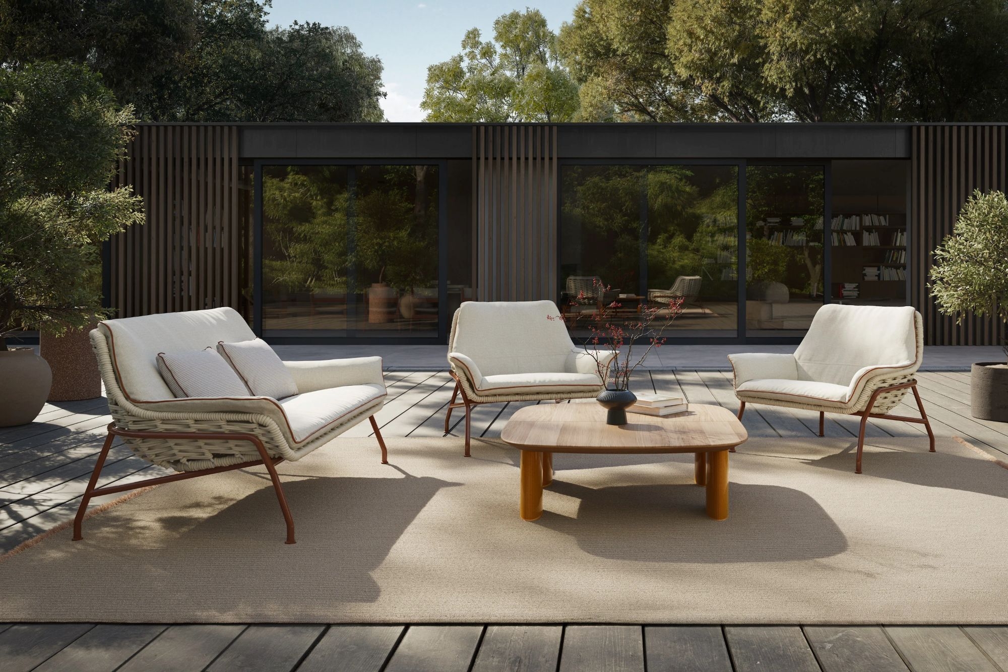 Salon de jardin modulable en aluminium et teck, Collection Tilos par Kettal à Hyères