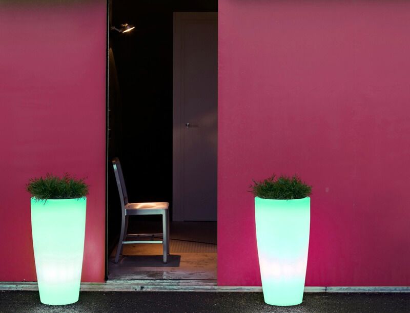 Pot cylindrique lumineux ambiance lounge collection Bambu à Lyon