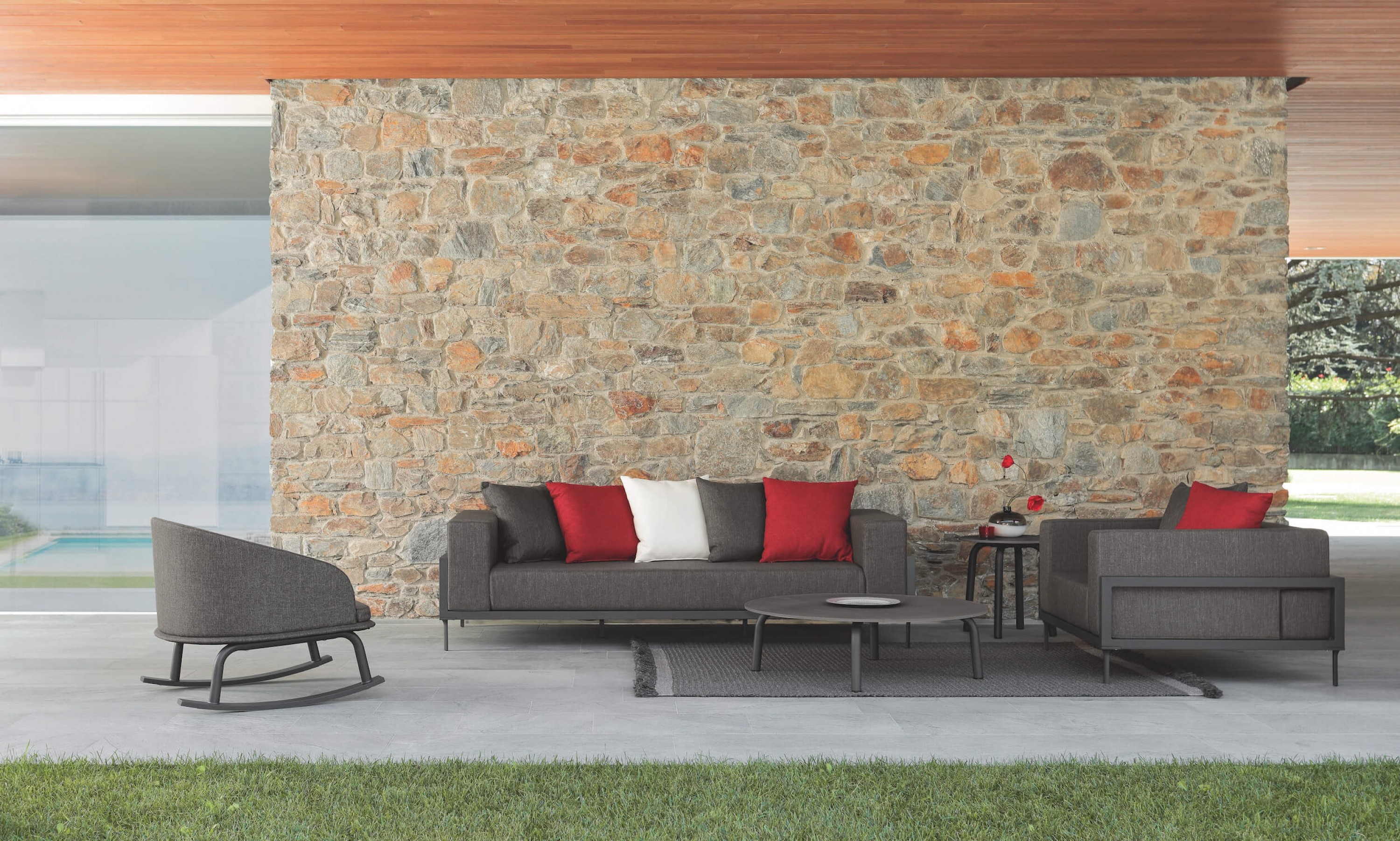 Ensemble de jardin en tissus gris par Talenti à Nice