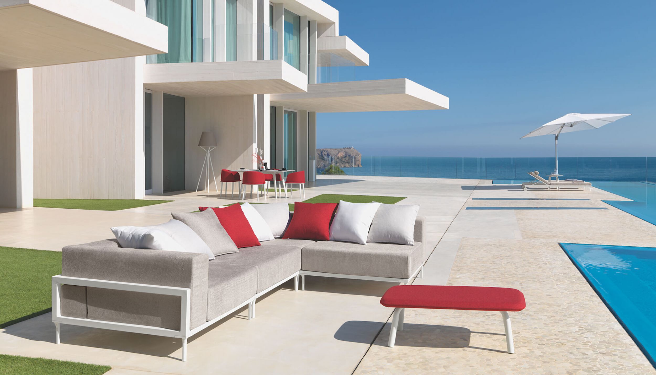 Canapé modulable du salon de jardin collection Cleo Alu par Talenti à Cannes