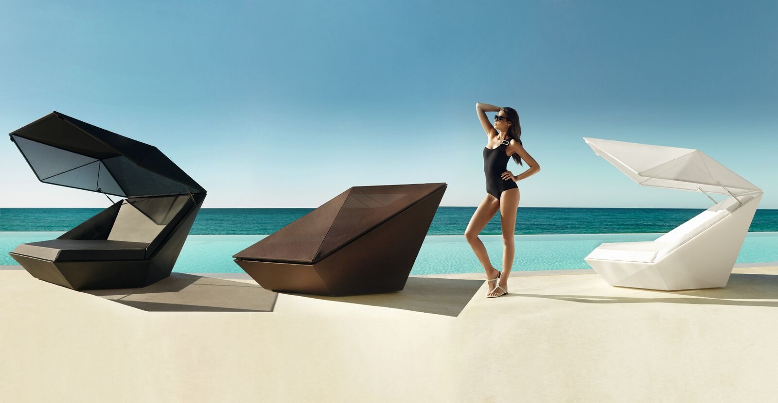 Daybed de la collection Faz par Vondom à Cannes