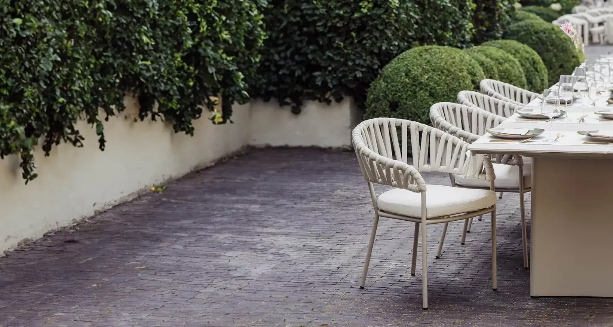 Fauteuil de repas avec coussins en aluminium thermolaqué et cordes épaisses, collection Imola