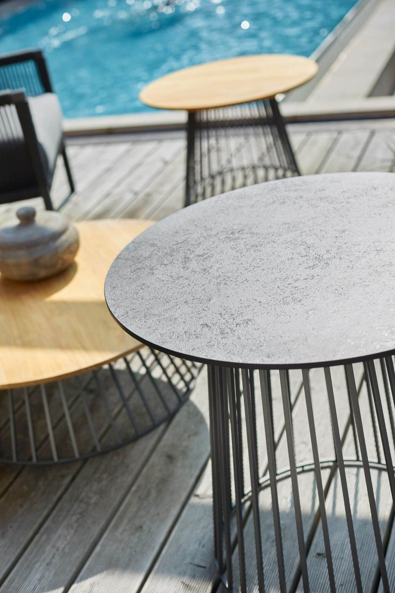 Plateau en HPL de la table Grid par Solpuri à Paris en Ile-de-France