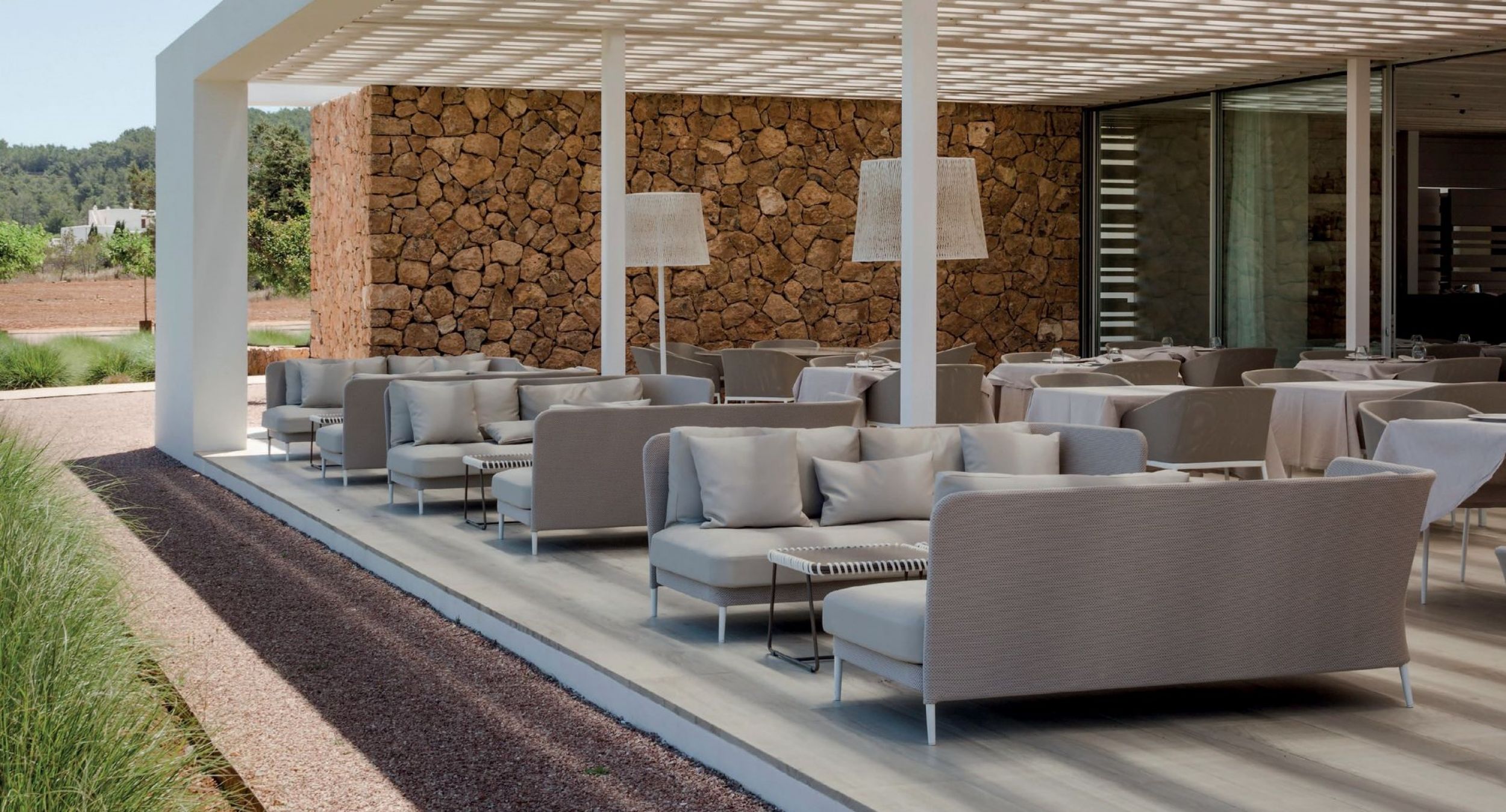 Salon de jardin gris fin et élégant collection Kabu par Expormim à Bordeaux