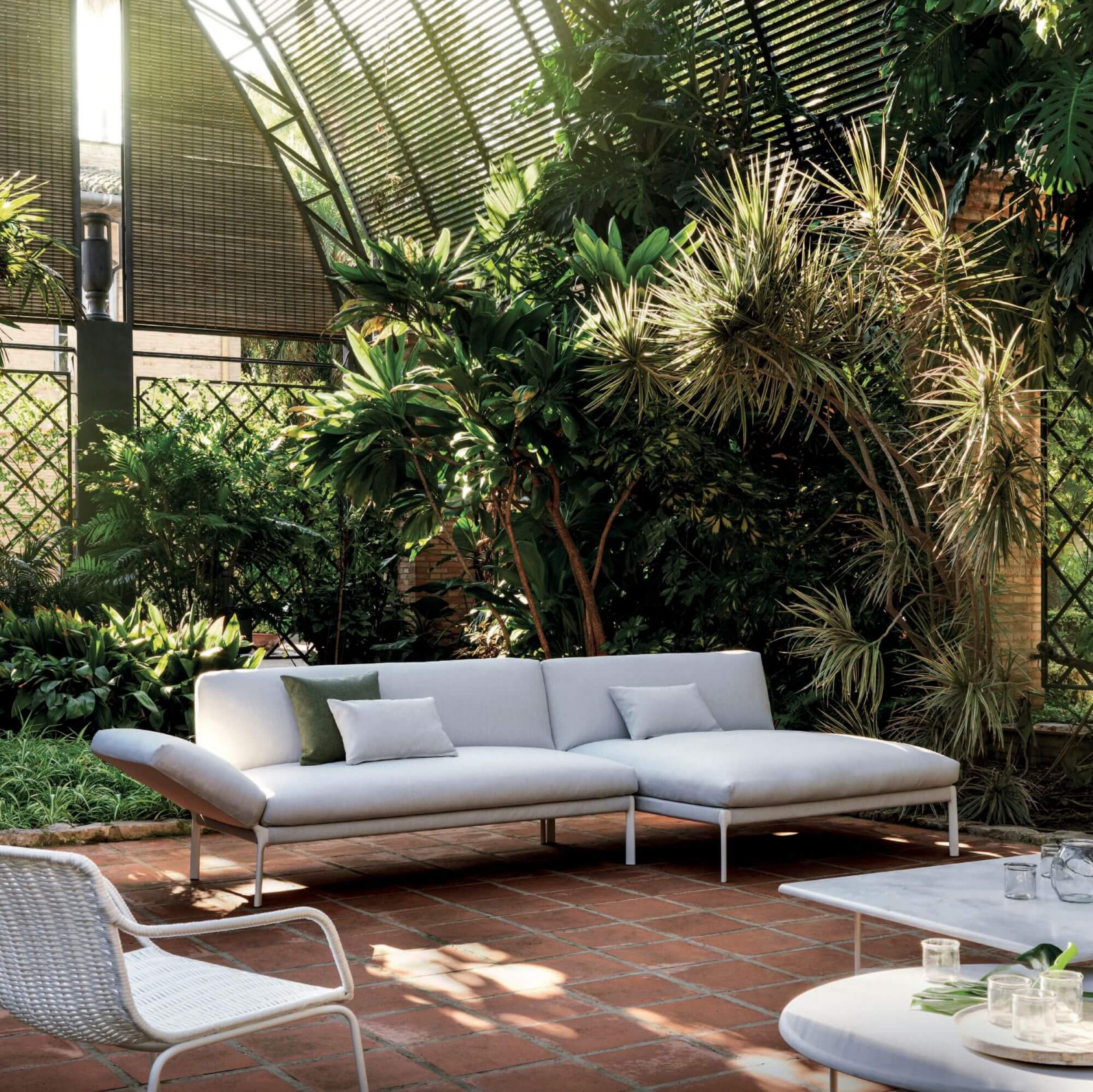 Vu d'ensemble du salon de jardin de la collection Livit par Expormim à Nice