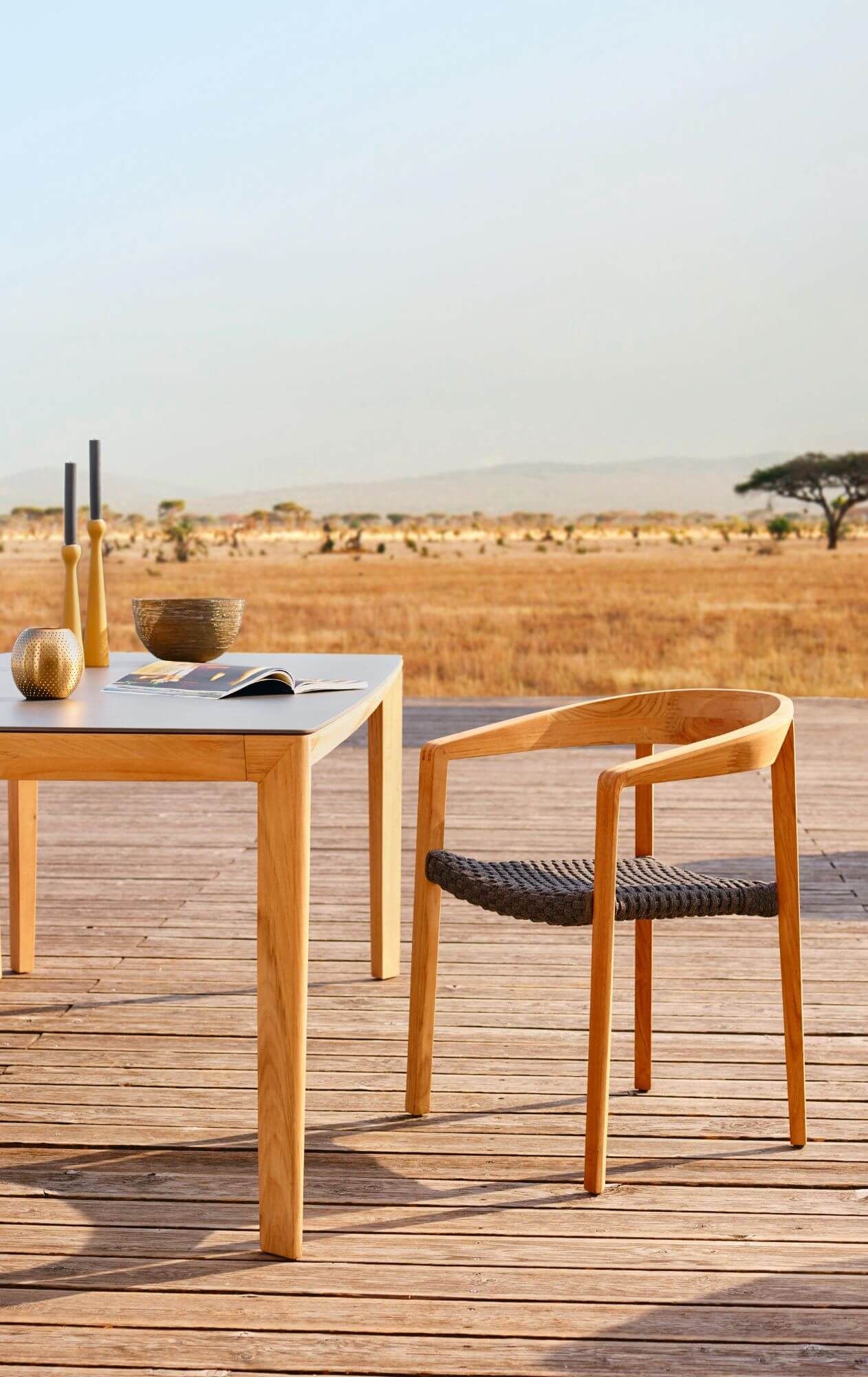 Chaise en teck et cordes pour repas collection Lodge par Solpuri à Rennes