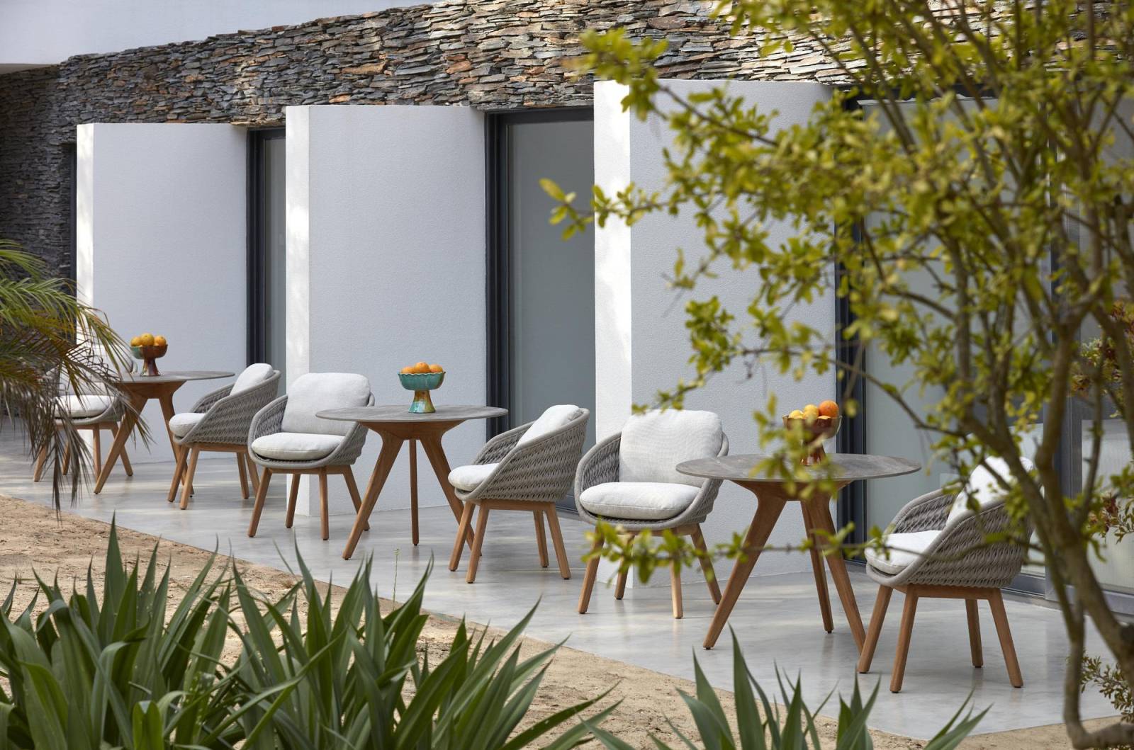 Fauteuil de repas durable et esthétique, collection Sandua par MANUTTI à Toulon 